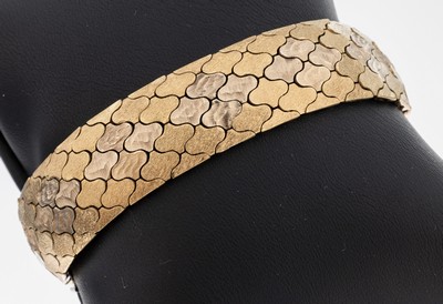 Image 8 kt Gold Armband, GG 333/000, Oberfläche sat. und grav., B. ca. 1.6 cm, L. ca. 20 cm, ...