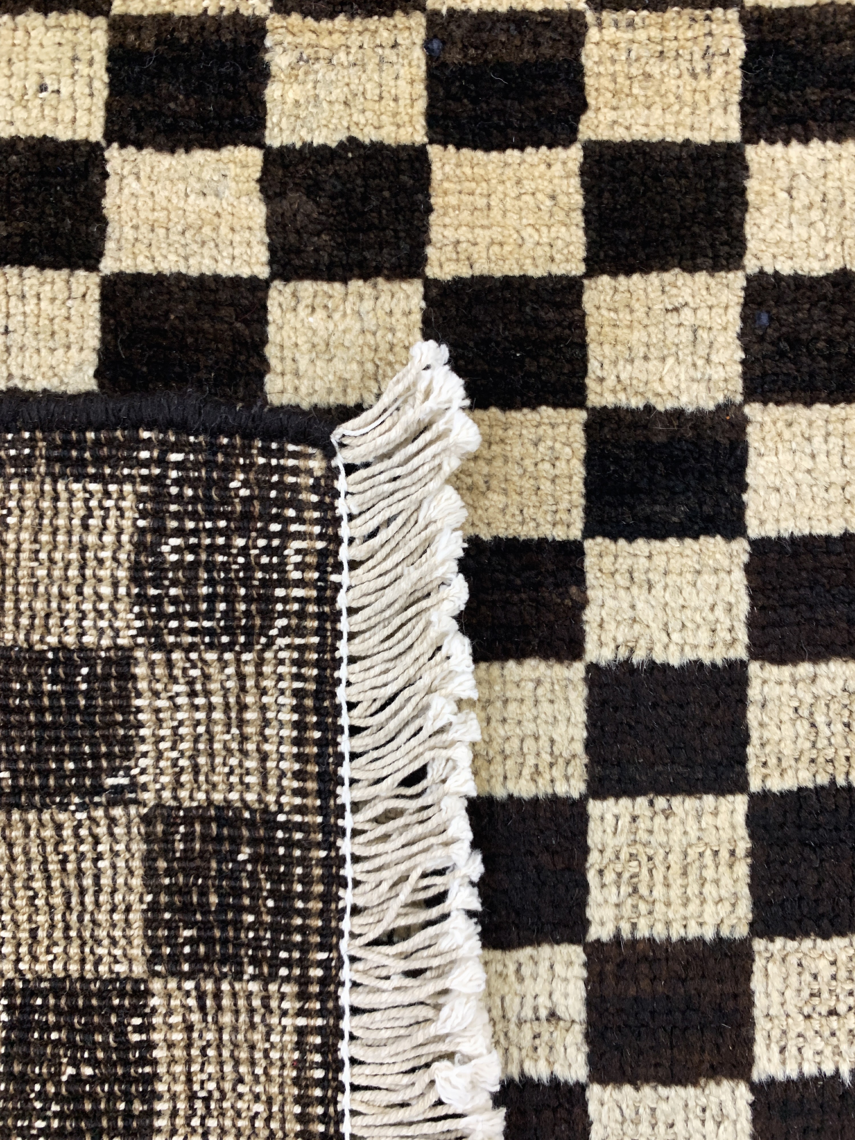 Detail e: Louri Gabbeh Persien, "Schachbrett"Motiv, Anfang 20.Jhd, Wolle auf Baumwolle, ca. 138 x 93 cm, EHZ: 3