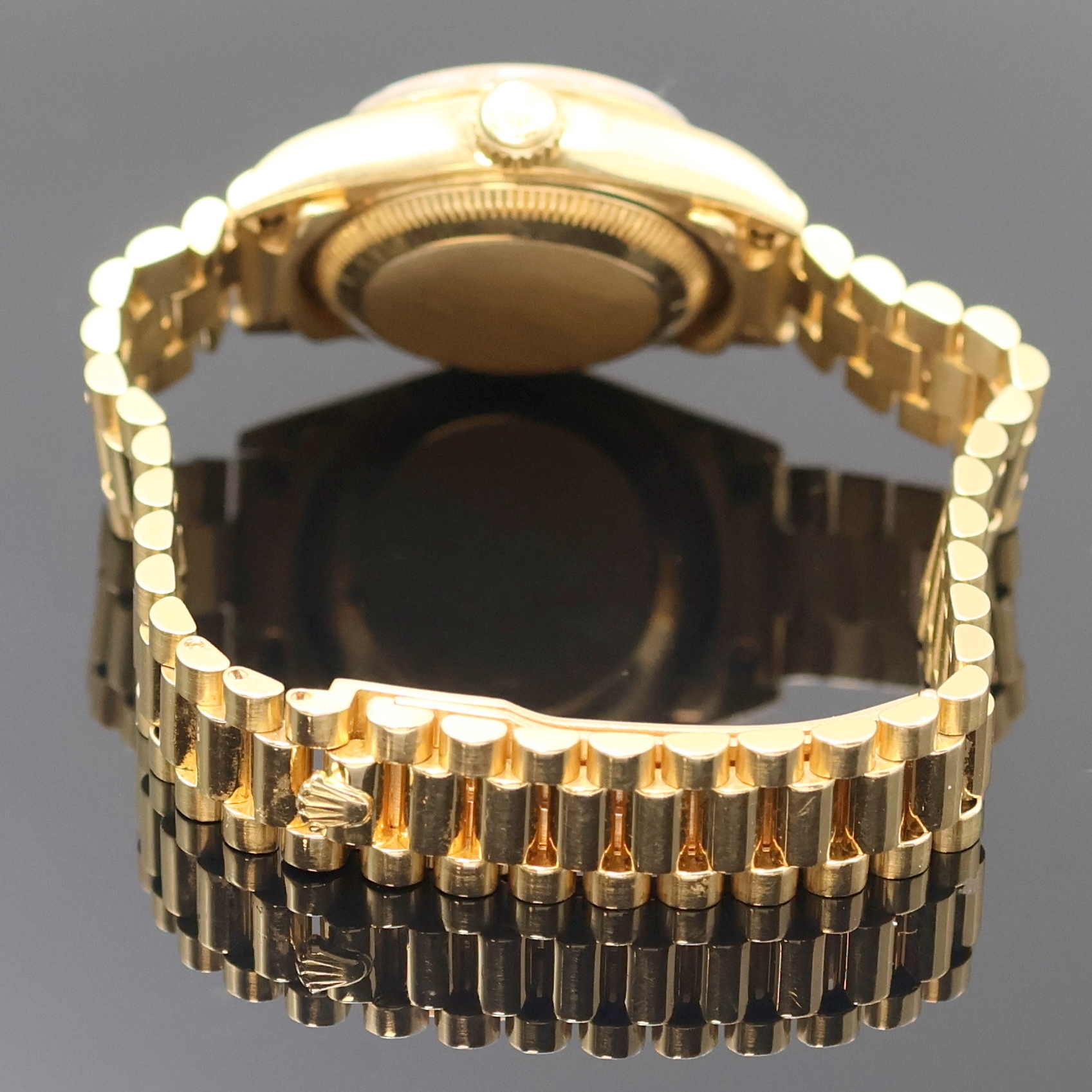 Detail b: ROLEX Datejust Referenz 69178 Damenarmbanduhr am Präsidentband in GG 750/000, Schweiz um 1986, Automatik, Oystergeh. m. geriffelter Lünette, Boden ...