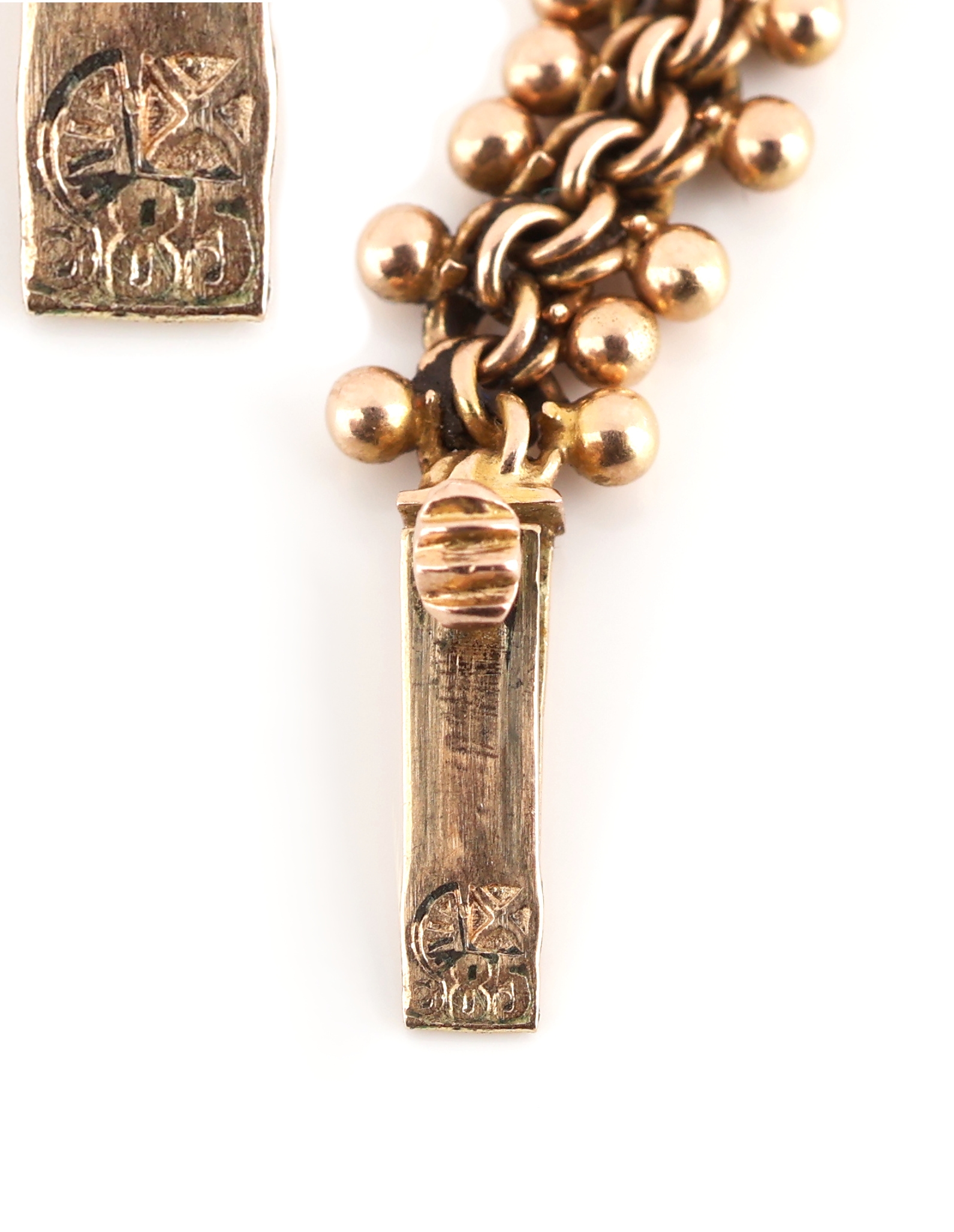 Detail d: 14 kt Gold Perl-Collier, deutsch, um 1870-80, GG 585/000, Gliederkette mit kl. Kugeln undSaatperlen, bewegl. abgehangenes Mittelteil filigran ...