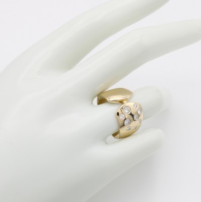 27036420a - Ring mit Brillanten, GG 585/000, Brill. ein-seitig verstreut gef. zus. ca. 0.30 ct ...