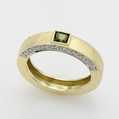 Image Ring mit Turmalin und Brillanten, GG 585/000, Turmalin ca. 0.15 ct, Brill. seitl. in ...