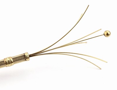 27036447a - 14 kt Gold Champagner-Quirl, 1930er Jahre, GG 585/000, hexagonale Grundform, typ. ...