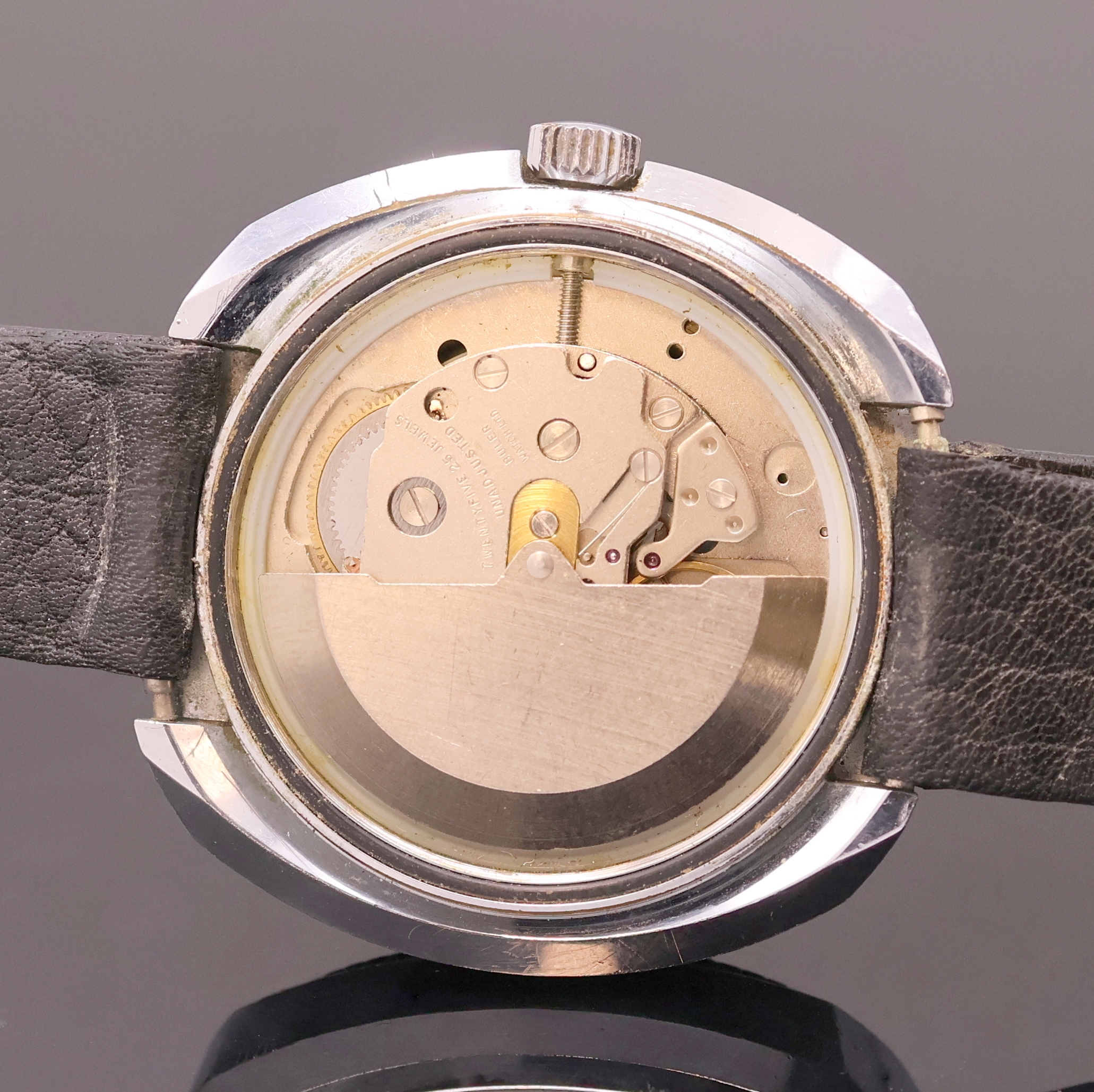 Detail e: SEAWIND/BULER Herren-Sportuhr mit Weltzeit- Lünette im verchromten Gehäuse, Schweiz um 1975, Automatik, 2-tlg. Geh. m. verschr. Stahlboden, beids. ...