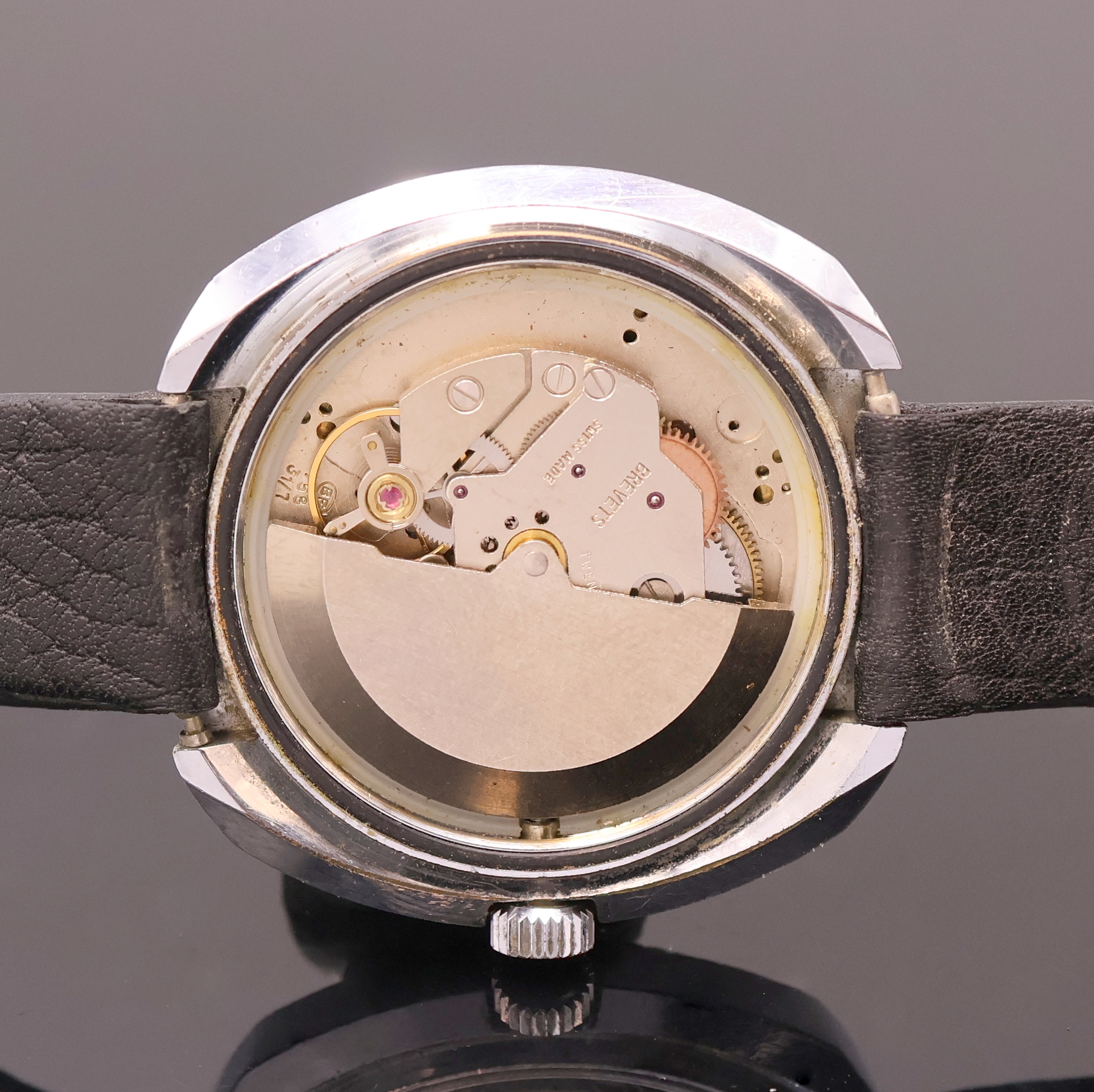 Detail f: SEAWIND/BULER Herren-Sportuhr mit Weltzeit- Lünette im verchromten Gehäuse, Schweiz um 1975, Automatik, 2-tlg. Geh. m. verschr. Stahlboden, beids. ...