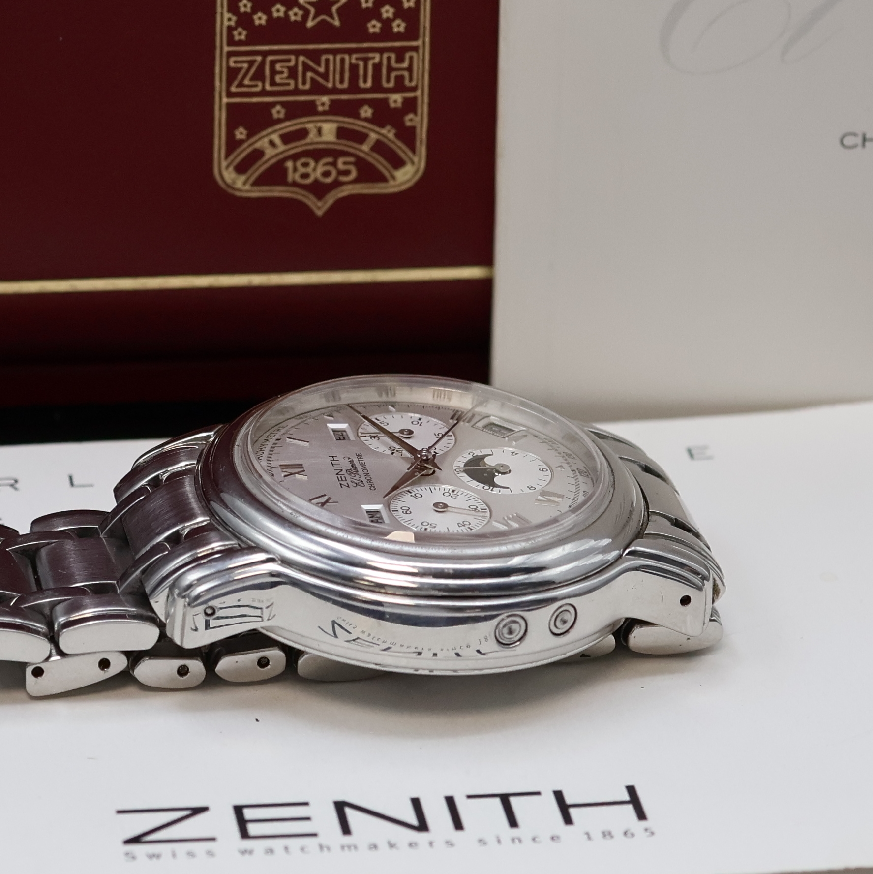 Detail d: ZENITH hochfeiner Schaltradchronograph in Chronometerqualität Serie Chronomaster Referenz 01.0240.410, Schweiz um 2000, Automatik, beids. vergl. ...