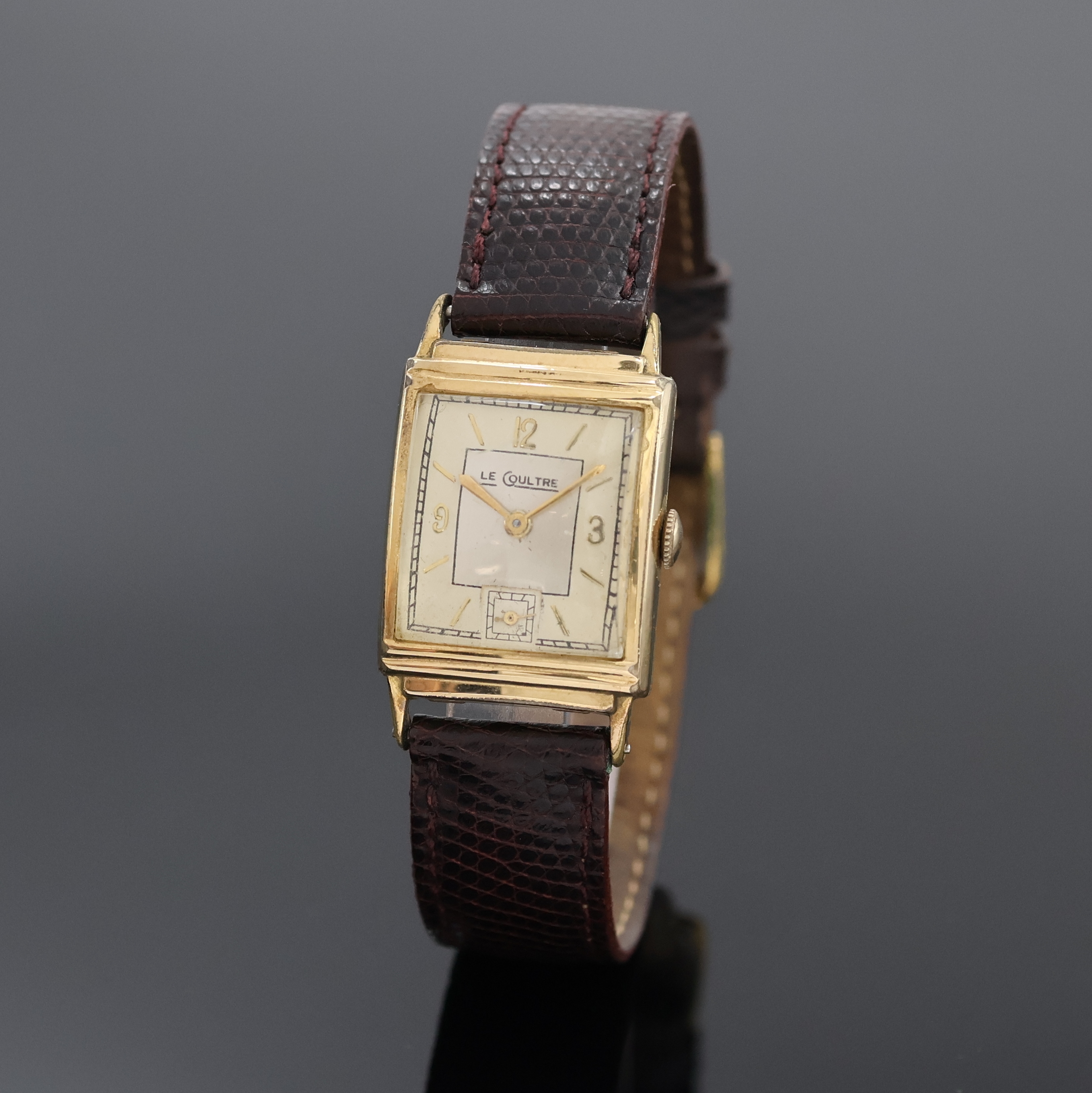Image 27036582 - LeCoultre 10k Goldfilled Armbanduhr, Schweiz um 1950, Handaufzug, Boden aufgedr., silb. ...