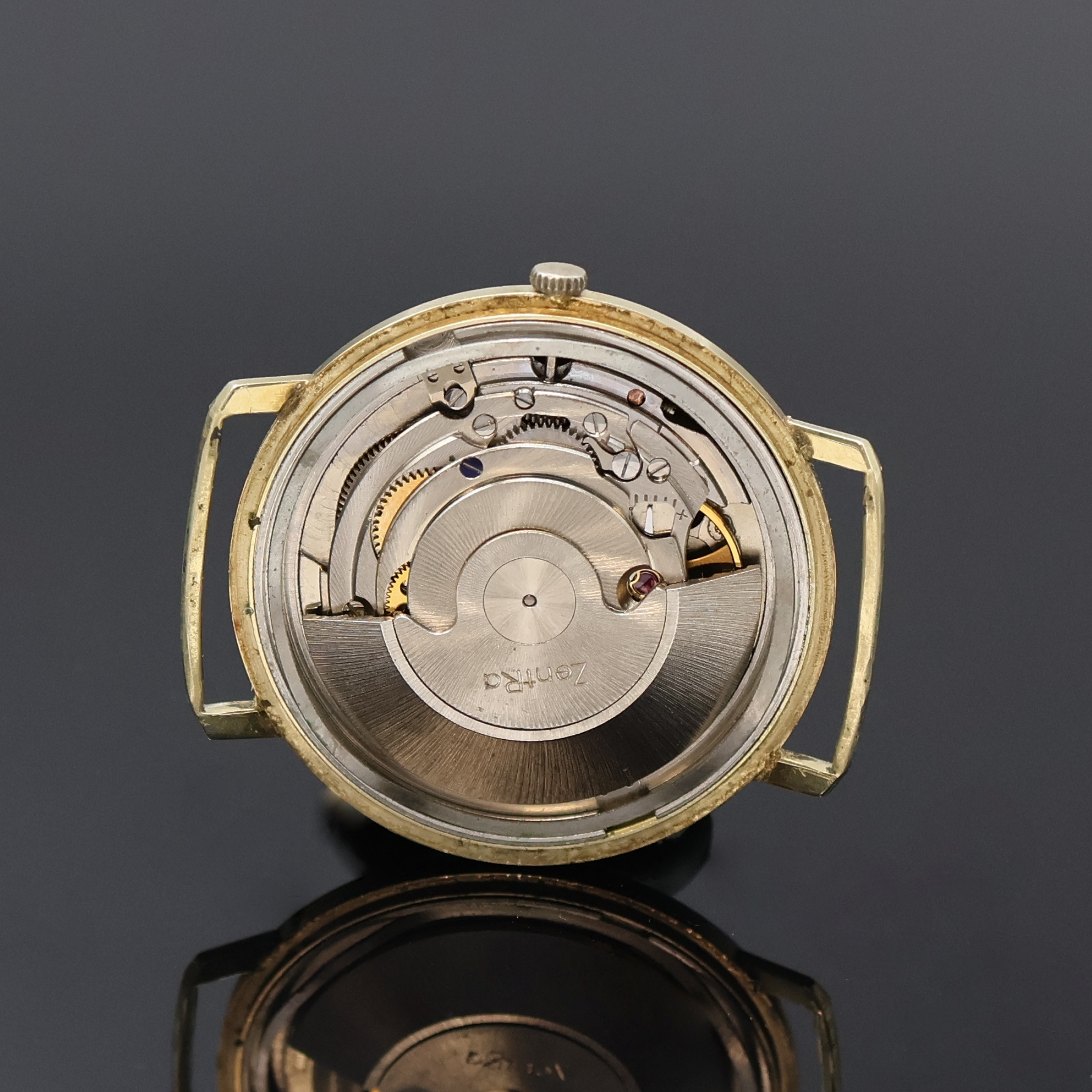 Detail c: ZENTRA Armbanduhr in GG 585/000, Schweiz um 1970, Automatik, Boden m. Monogramm aufgedr., silb. Zifferbl. m. gold. Std.-Ind. u. Zeigern, Datum b. 6, ...