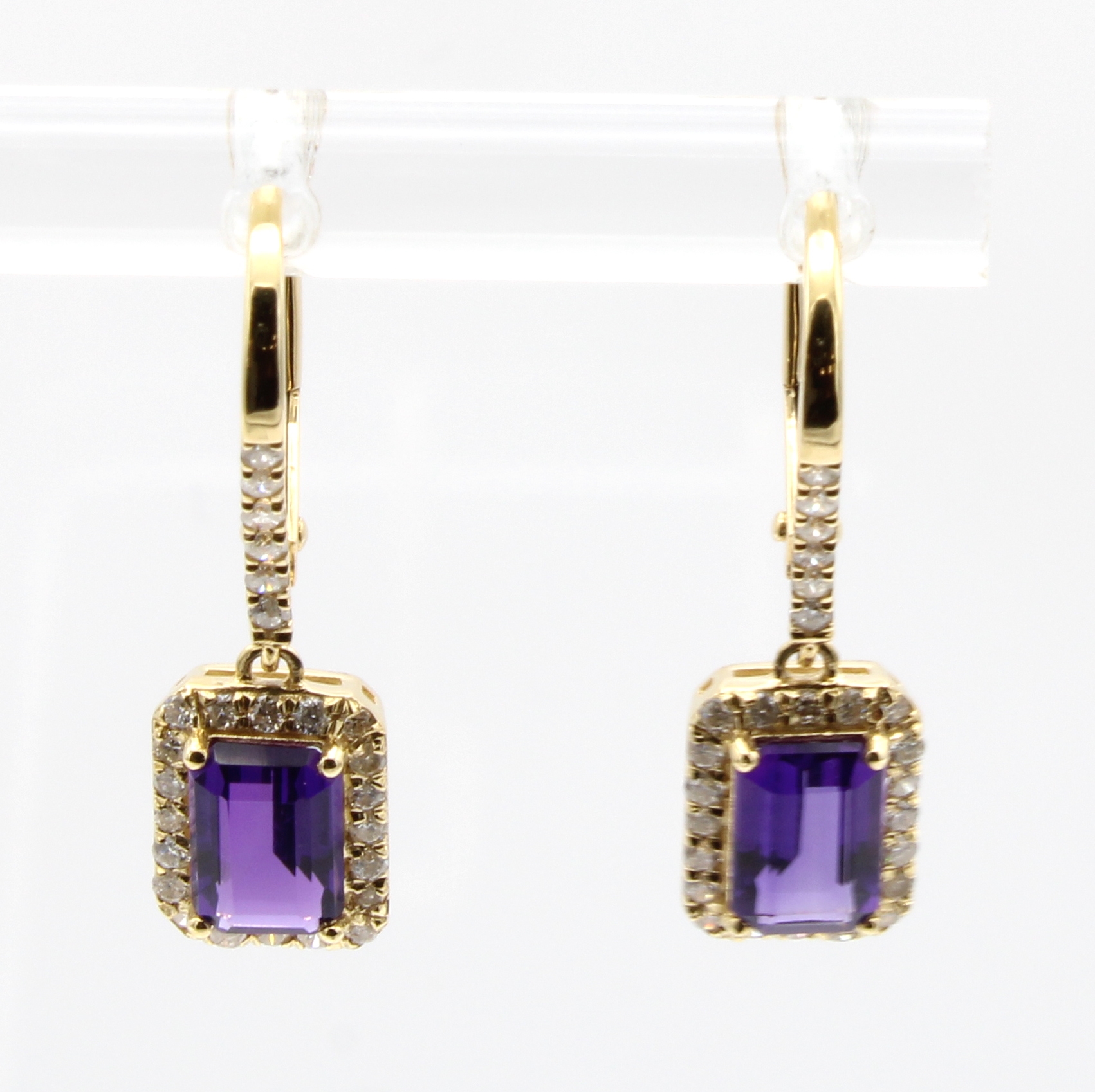 Image 27036623 - Paar Ohrgehänge mit Amethysten und Brillanten,GG 750/000, 2 Amethyste zus. ca. 0,97 ct, ...