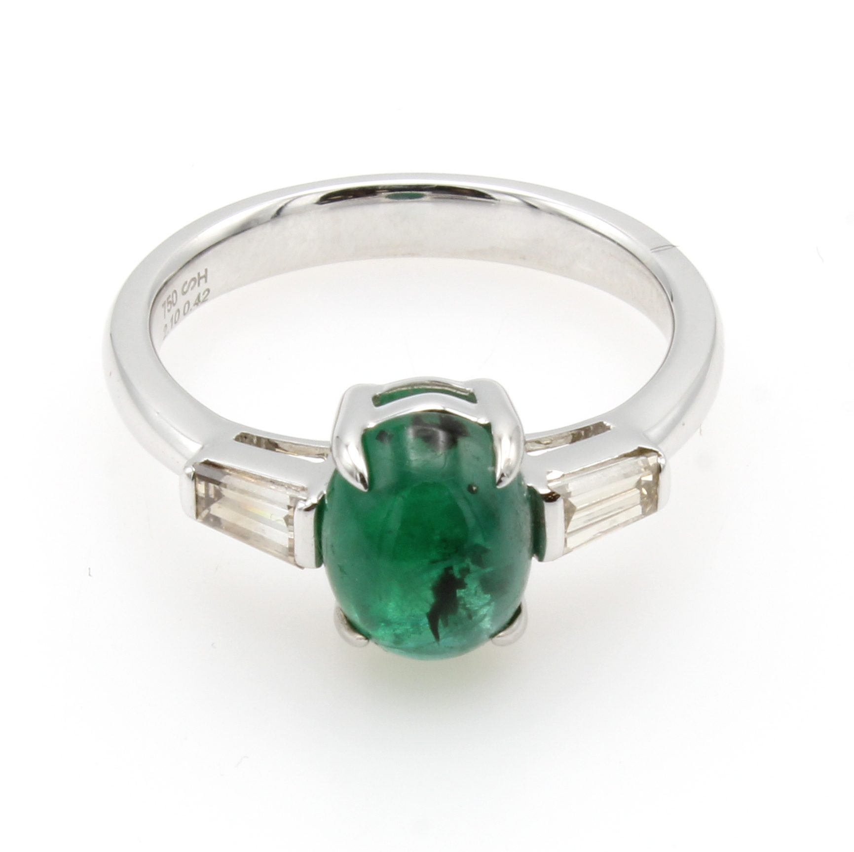 Image 27036644 - Ring mit Smaragd und Diamanten, WG 750/000, 2 Diamanttrapeze zus. ca. 0.42 ct get. ...