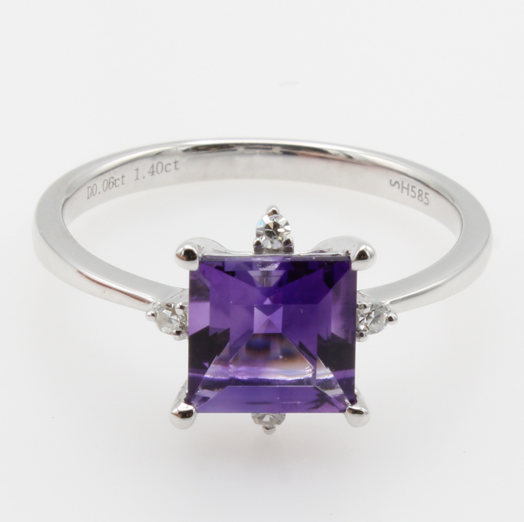 Image 27036662 - Ring mit Amethyst und Brillanten, WG 585/000, 4 Brill. zus. ca. 0.06 ct Weiß/vs-si, ...