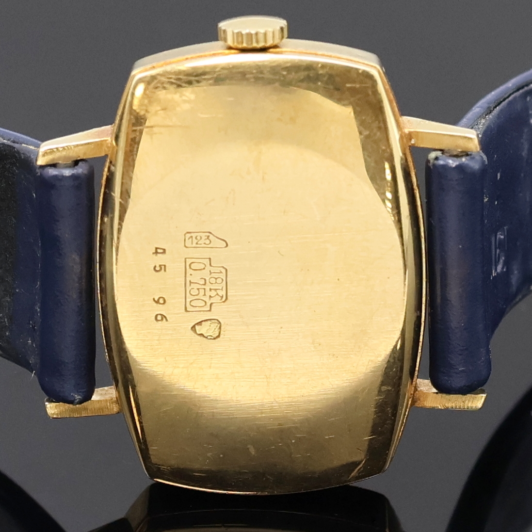 Detail c: BUCHERER Armbanduhr in GG 750/000, Schweiz um 1970, Automatik, Boden aufgedr., blaues Zifferbl. m. röm. Zahlen, gold. Zeiger, Kal. ETA 2550, 17 St., ...