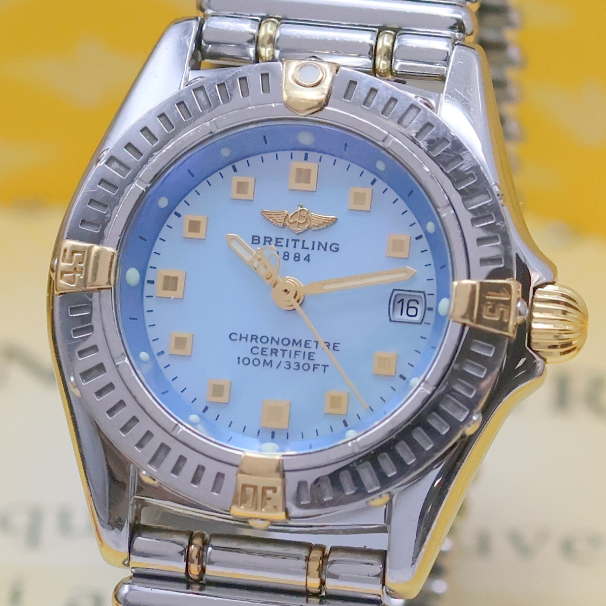 Detail a: BREITLING Damenarmbanduhr Modellserie Callistino Referenz B72345, quarz, Chronometer in Edelstahl/Gold kombiniert inkl. Roleauxband m. dopp. ...