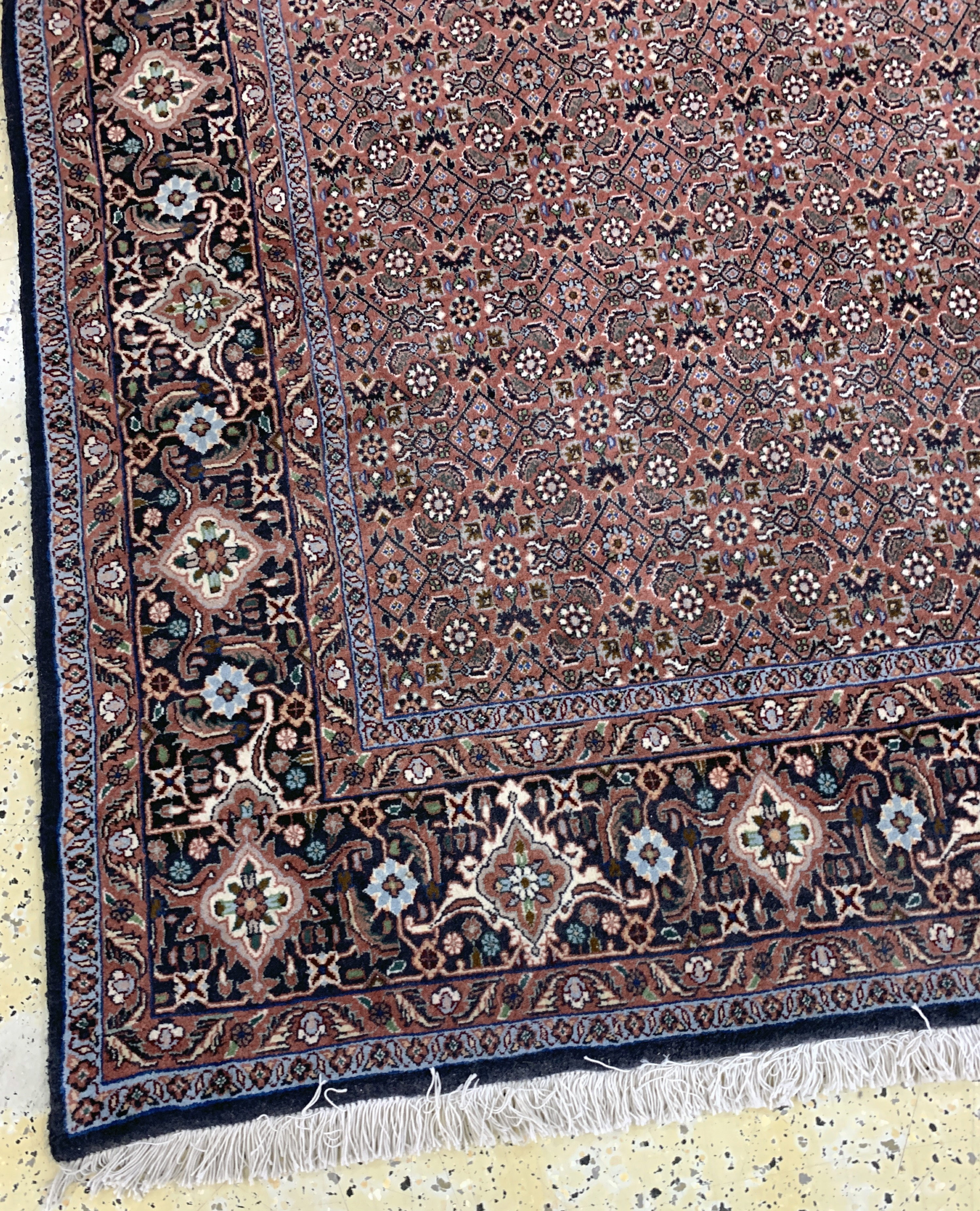 Detail e: Bidjar, Persien, Ende 20.Jhd, Korkwolle, ca. 290 x 202 cm, EHZ: 2, Fleck am Rand