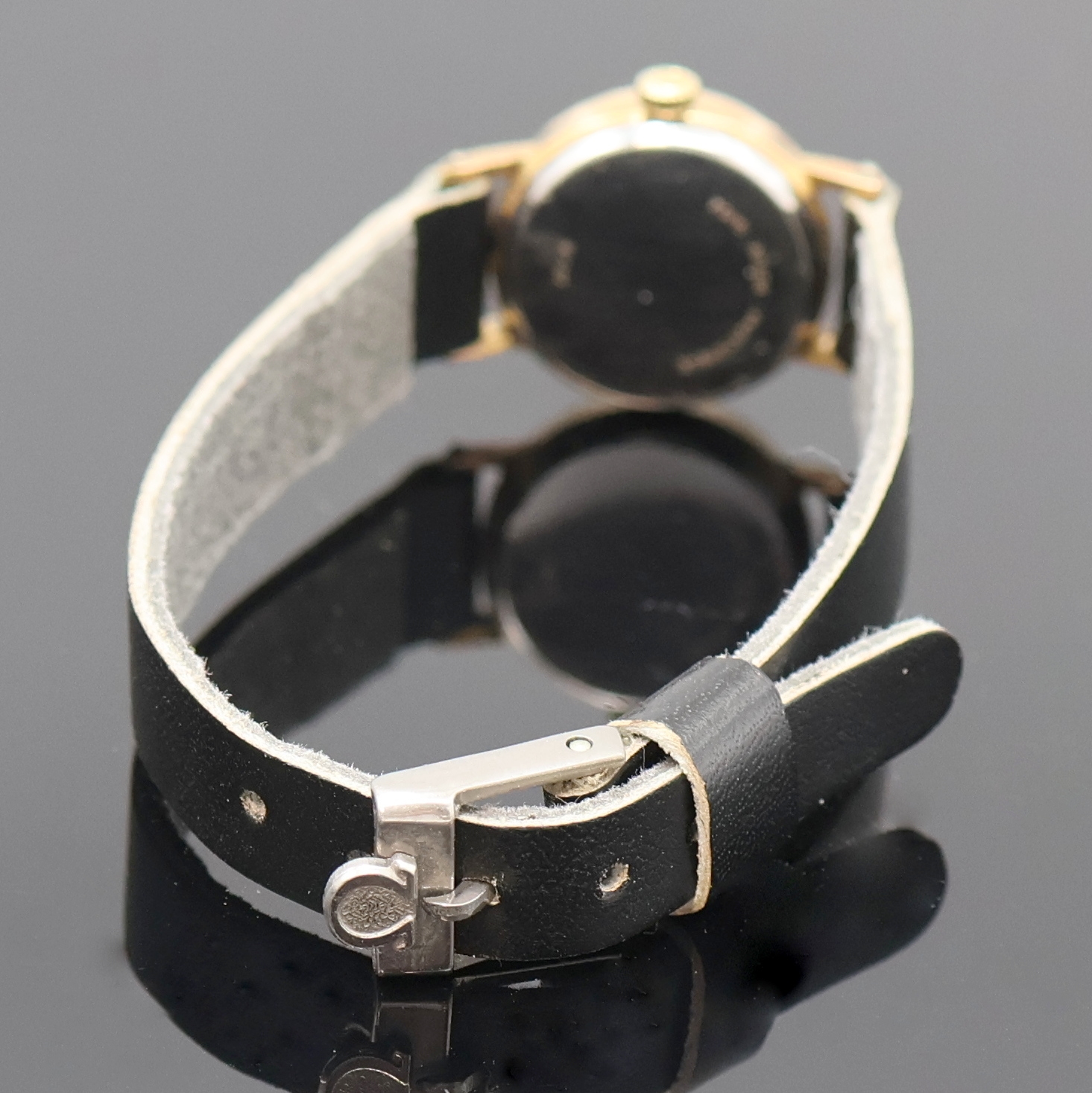 Detail c: 2 vergoldete Damenarmbanduhren, 1 x Omega Seamaster Automatic Ref. 566.0088/766.0819, Schweiz um 1979, inkl. Gliederband m. Faltschl., Boden m. ...