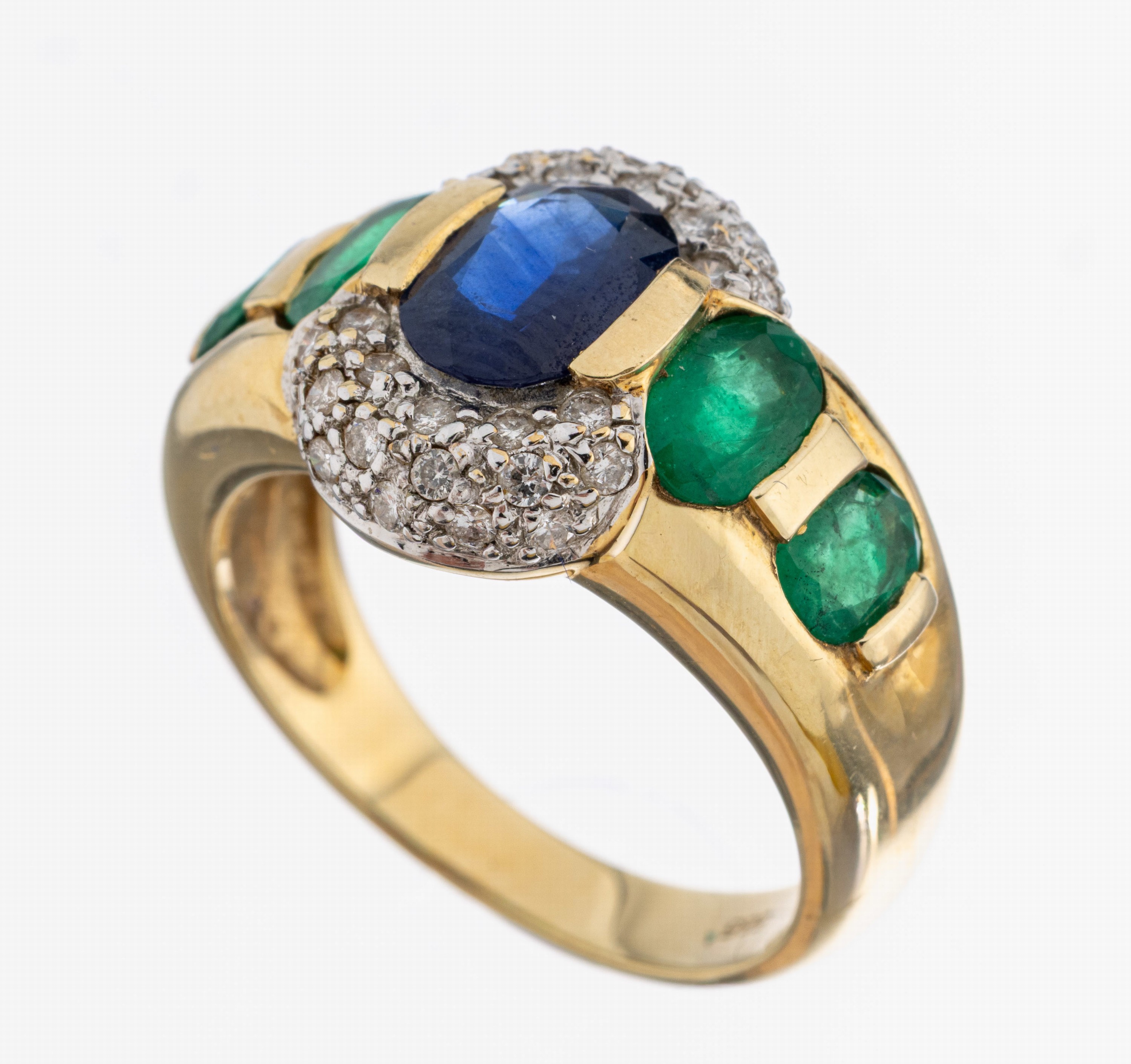 Image 27036876 - 14 kt Gold Saphir-Smaragd-Brillant-Ring, GG/WG 585/000, mittig ovalfacett. Saphir ca. ...