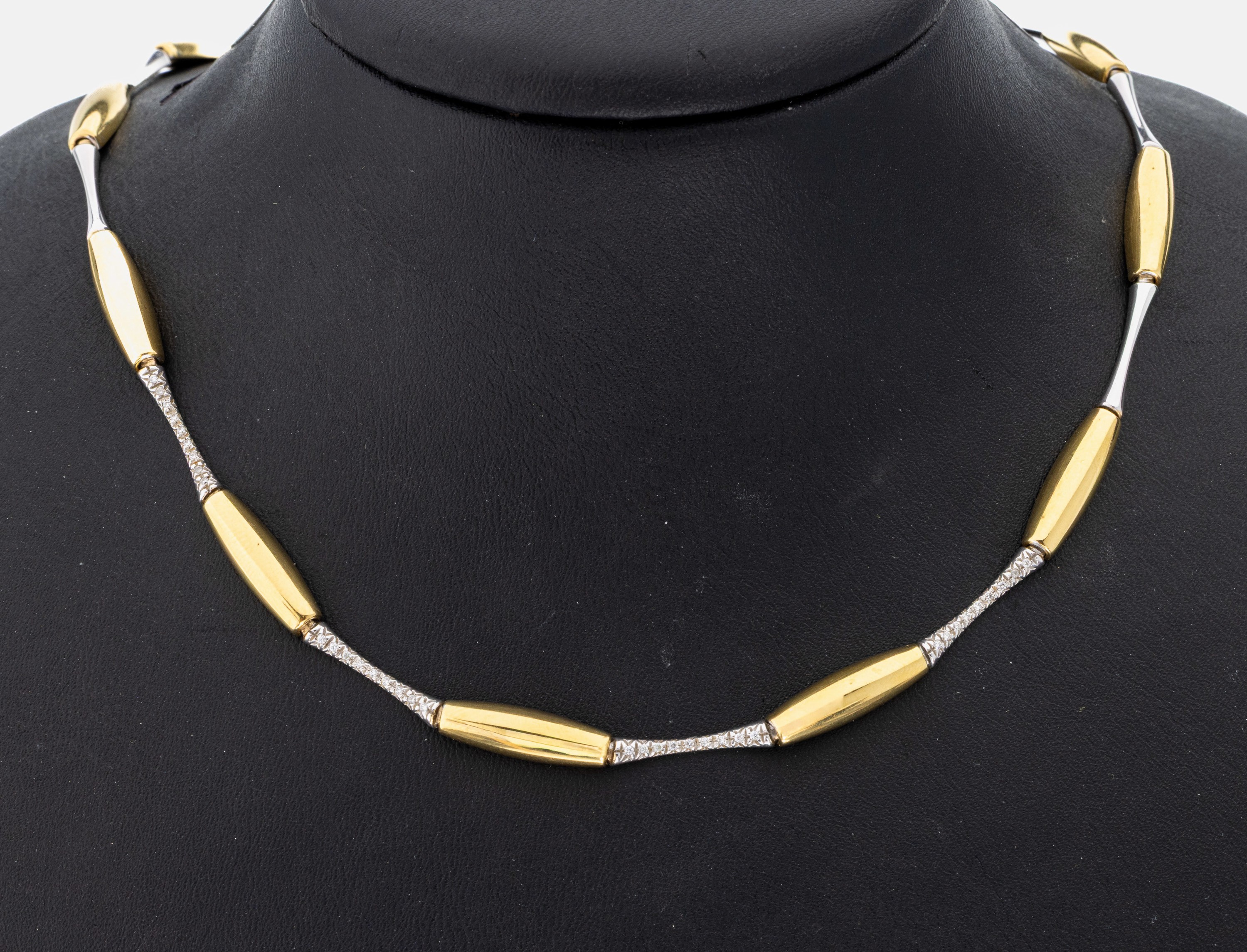 Image 27036892 - 18 kt Gold Brillant-Collier, GG/WG 750/000,außergewöhnliche Gestaltung, GG und WG ...