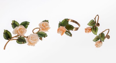 Image 14 und 8 kt Gold Koralle-Nephrit-Konvolut, GG 585/000 und 333/000, best. aus: 1 ...