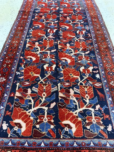 27036915d - Meschgin alt, Persien, Mitte 20.Jhd, Wolle auf Baumwolle, ca. 277 x 125 cm, EHZ: 2 ...