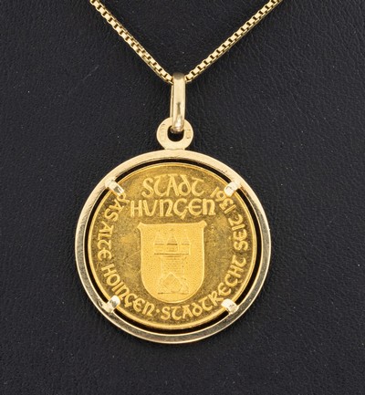 27036976a - 14 kt Gold Medaillen-Anhänger, GG 585/000, GG 986/000 Medaille Stadt Hungen, das alte ...