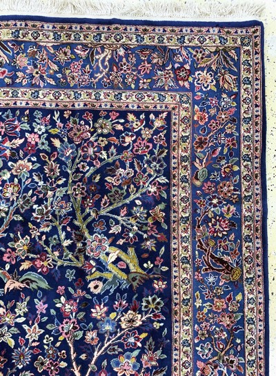 27037007e - Yazd fein signiert, Persien, Ende 20.Jhd, Wolle auf Baumwolle, ca. 305 x 195 cm, EHZ: 2 ...