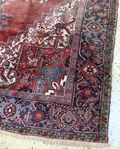 27037014a - Heriz, Persien, Mitte 20.Jhd, Wolle auf Baumwolle, ca. 330 x 253 cm, EHZ: 2 ...