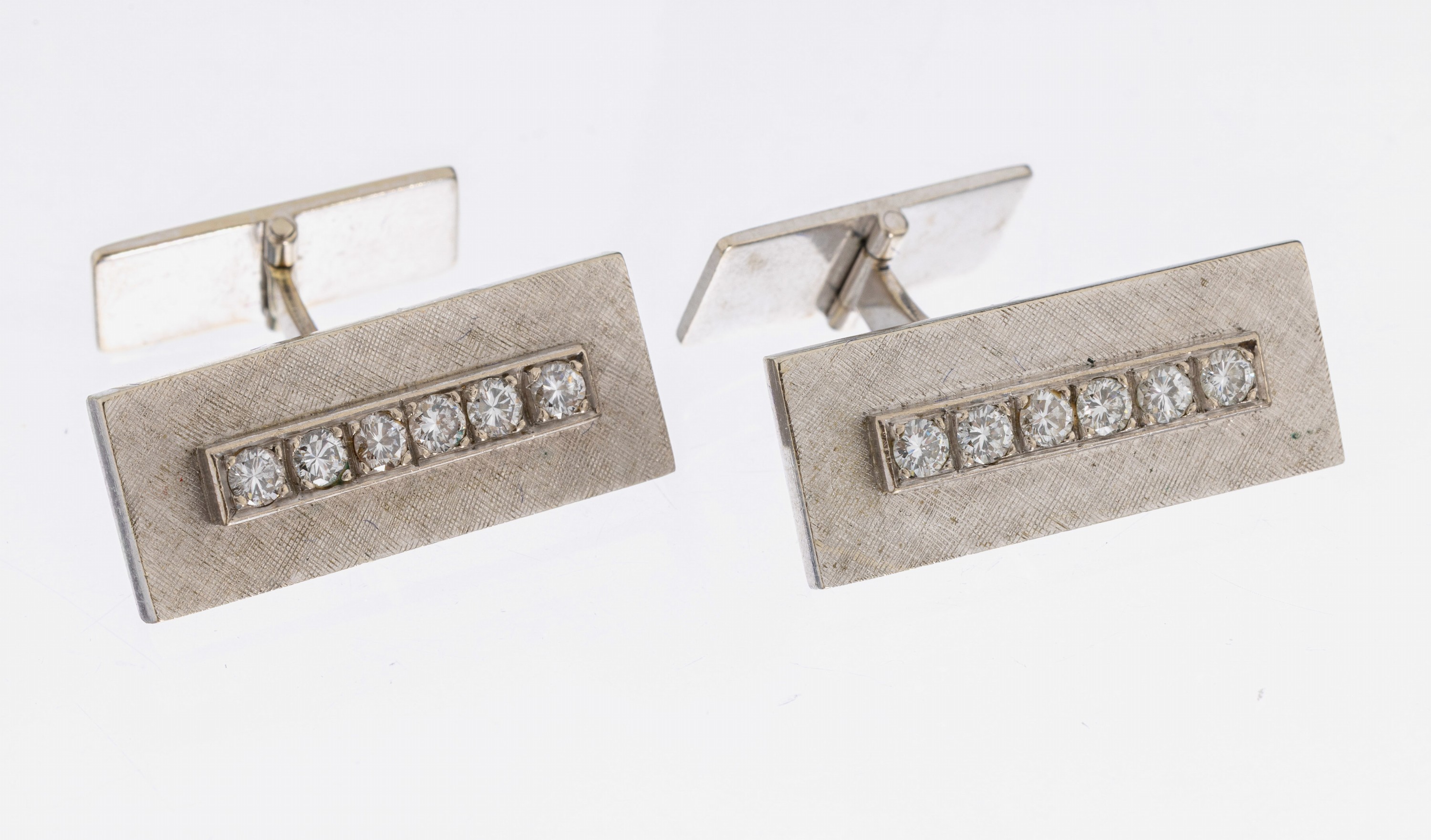 Image 27037565 - Paar 14 kt Gold Brillant-Manschettenknöpfe, WG 585/000, rechteckig, Oberfläche sat., ...