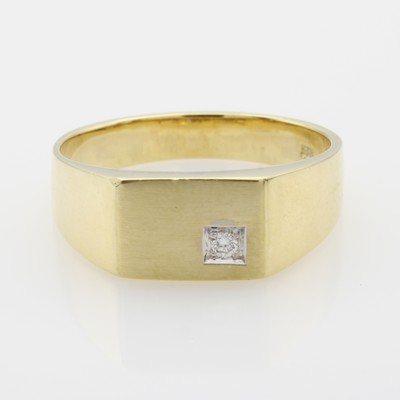 Image Herrenring mit Brillant, GG 585/000, z.T. matt., Brill. in carréef. Fassung ca. 0.03 ct ...