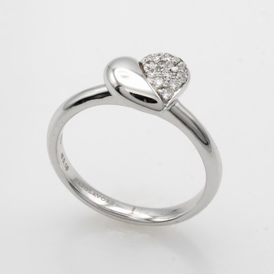 27037666a - Herzring mit Brillanten, WG 750/000, Herz z.T. bes. m. Brill. zus. ca. 0.18 ct feines ...