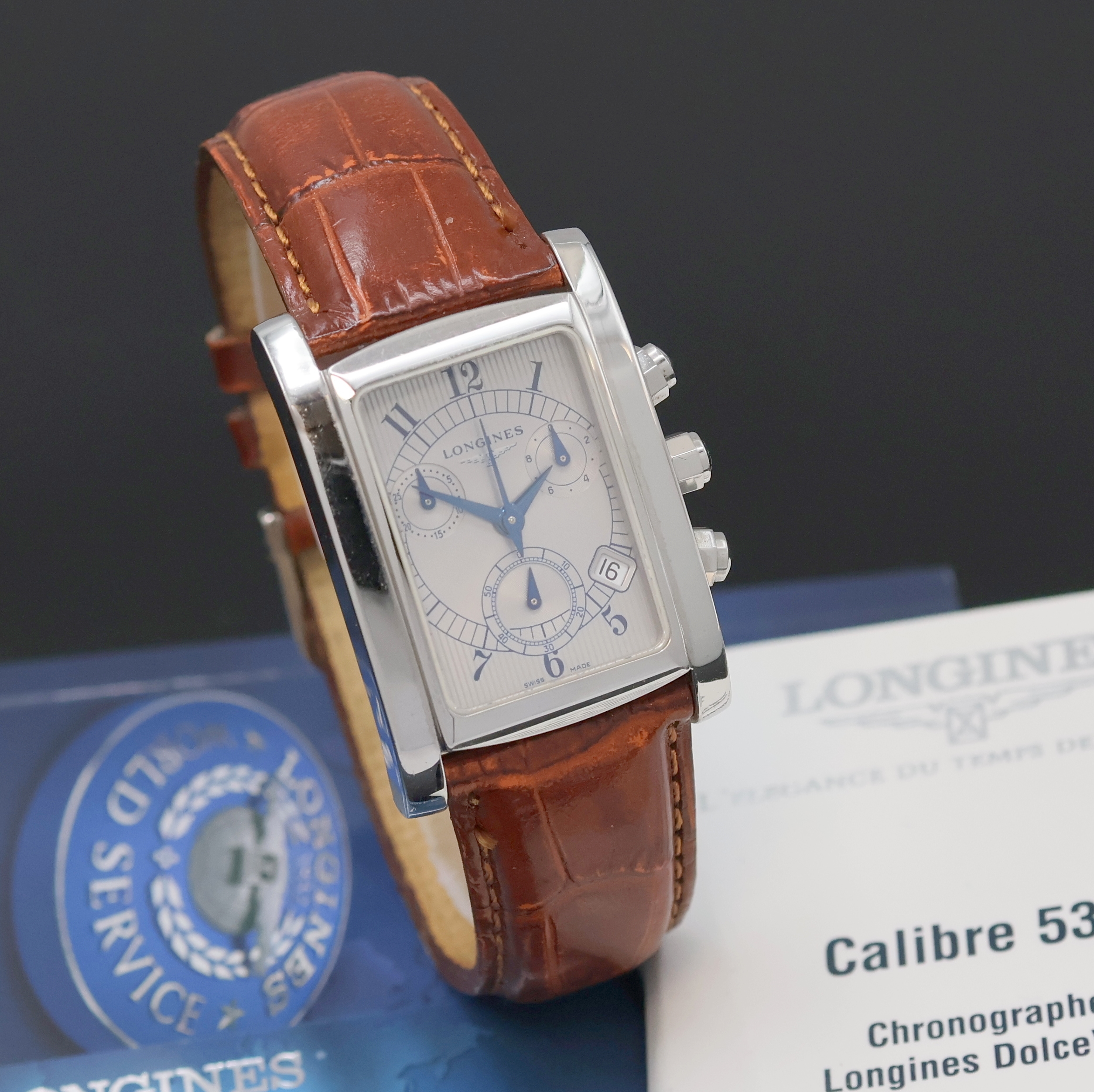Detail b: LONGINES Dolce Vita Armbandchronograph in Stahl Referenz L5.656.4, Schweiz um 2001, quarz, rechteck. Geh., Boden 4-fach verschr., orig. Lederband m. ...