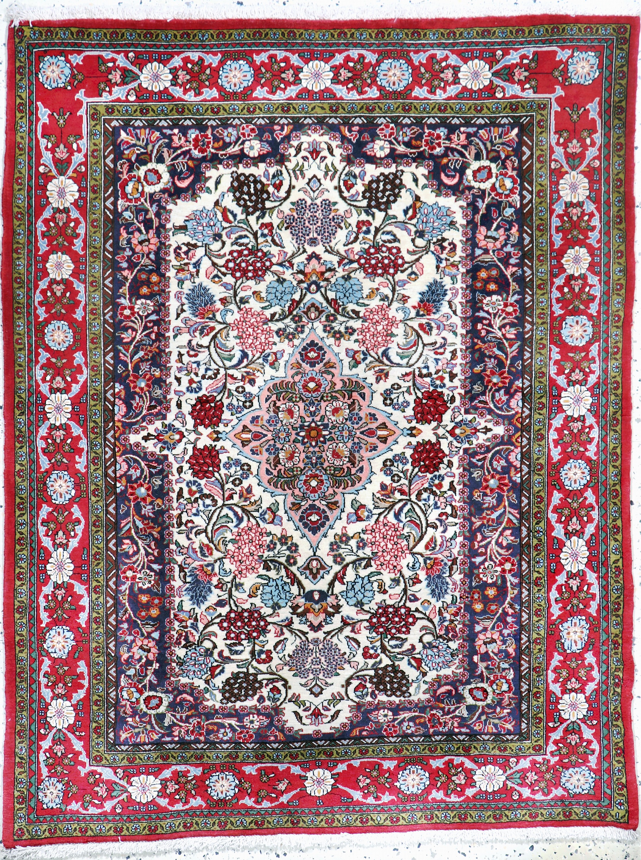 Image 27037724 - Ghom Kork, Persien, Neuwertig, Korkwolle, ca. 142 x 109 cm Schätzpreis: 590, - EUR