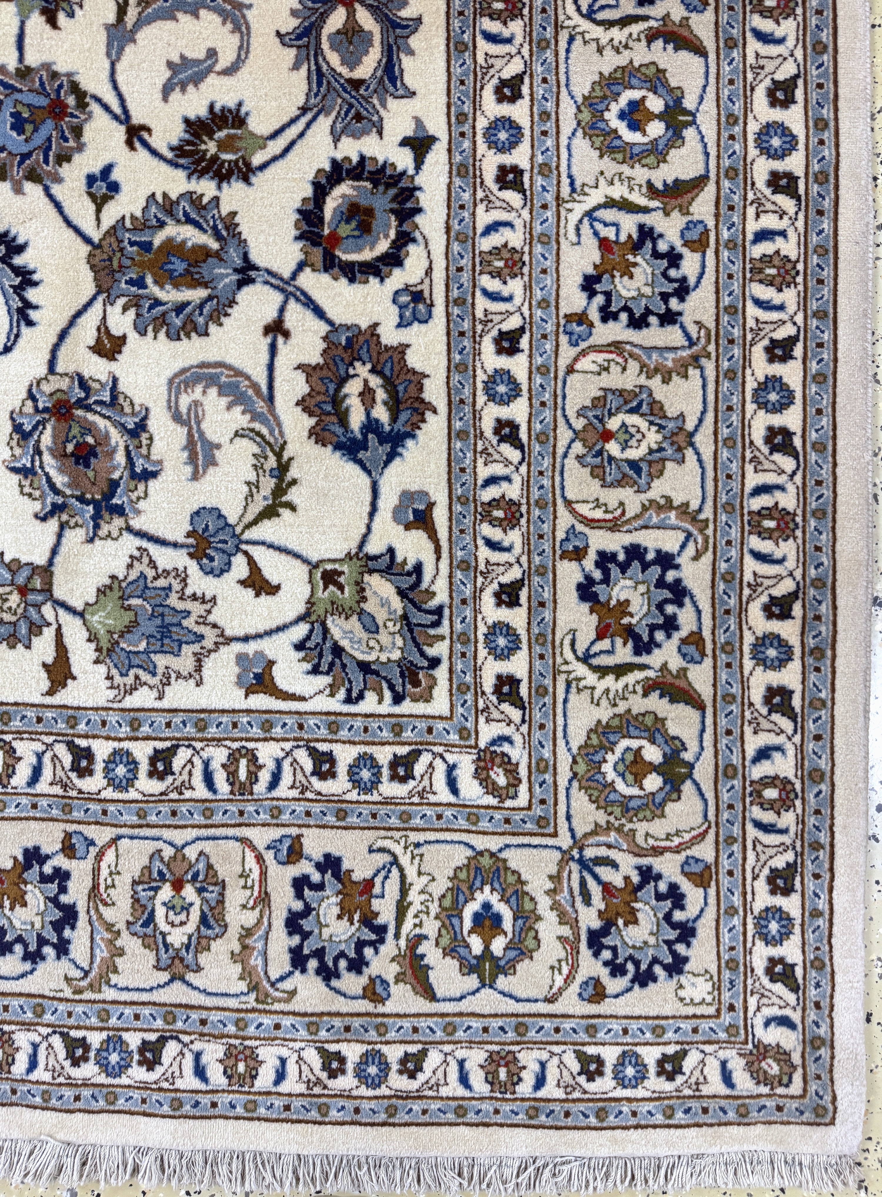 Detail a: Kaschmar, Persien, Ende 20.Jhd, Wolle auf Baumwolle, ca. 266 x 204 cm, Reinigungsbedürftig, EHZ: 2
