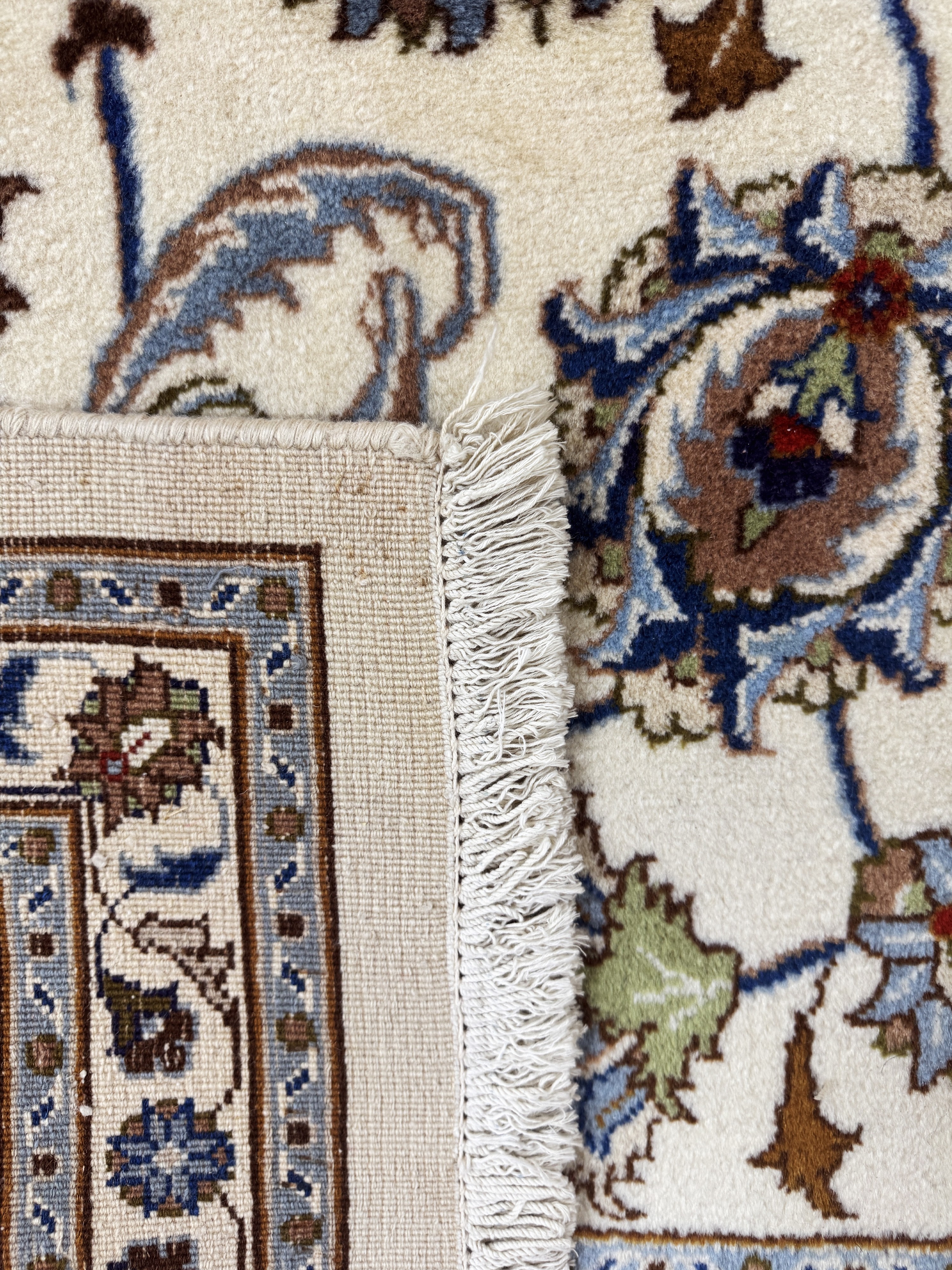 Detail g: Kaschmar, Persien, Ende 20.Jhd, Wolle auf Baumwolle, ca. 266 x 204 cm, Reinigungsbedürftig, EHZ: 2