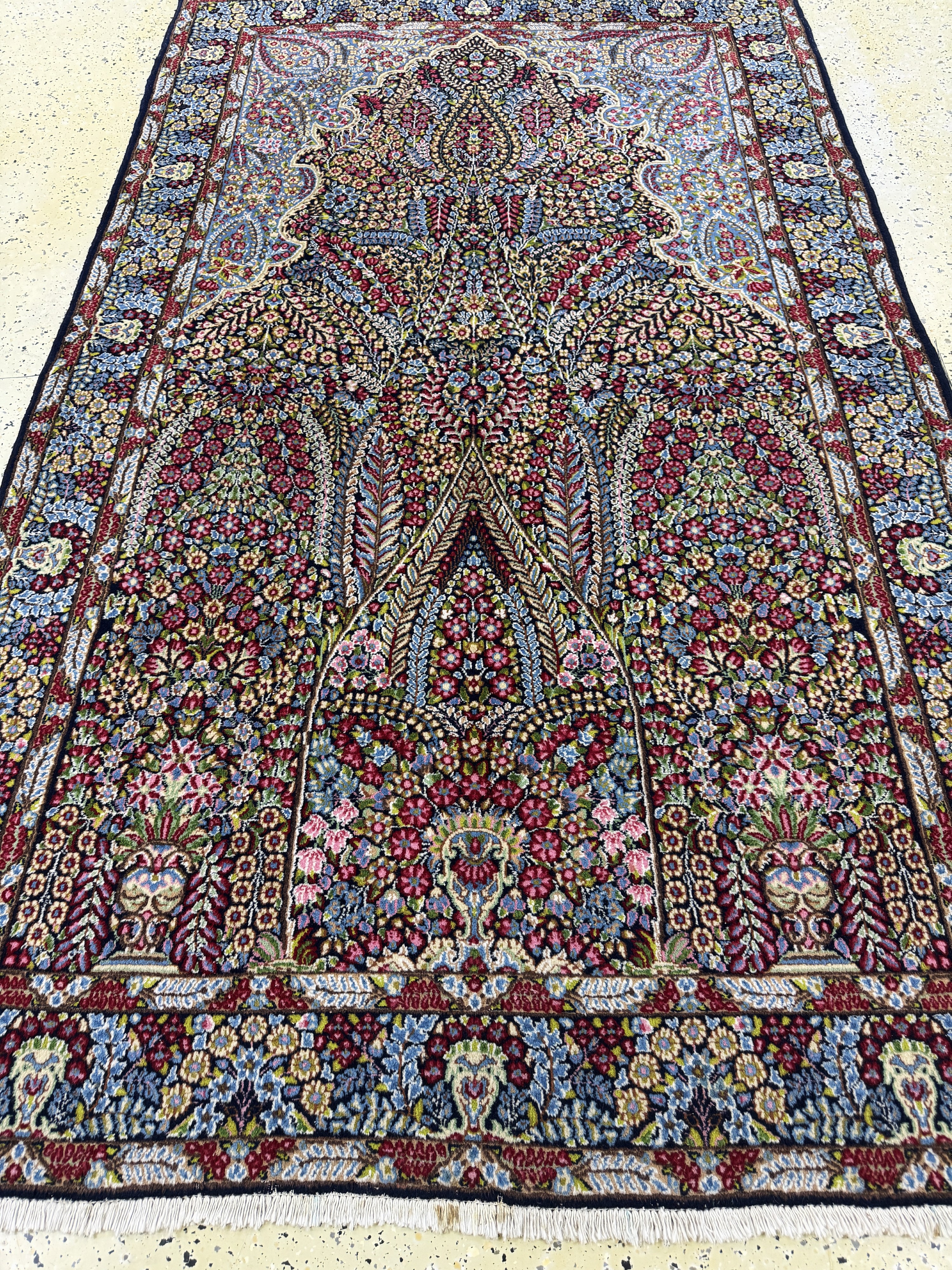 Detail f: Kerman Lawar alt, Persien, Mitte 20.Jhd, Wolle auf Baumwolle, ca. 245 x 145 cm, EHZ: 2