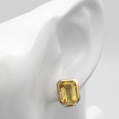 27037722a - Paar Ohrstecker mit Citrinen, GG 585/000, 2 achteckige Citrine in glatten Fassungen, m. ...