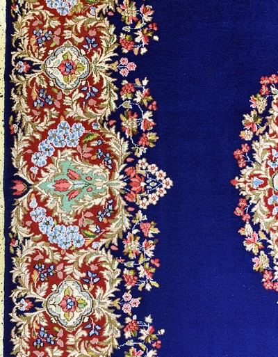27037729c - Kerman alt, Persien, Mitte 20.Jhd, Wolle auf Baumwolle, ca. 332 x 240 cm, EHZ: 2 ...