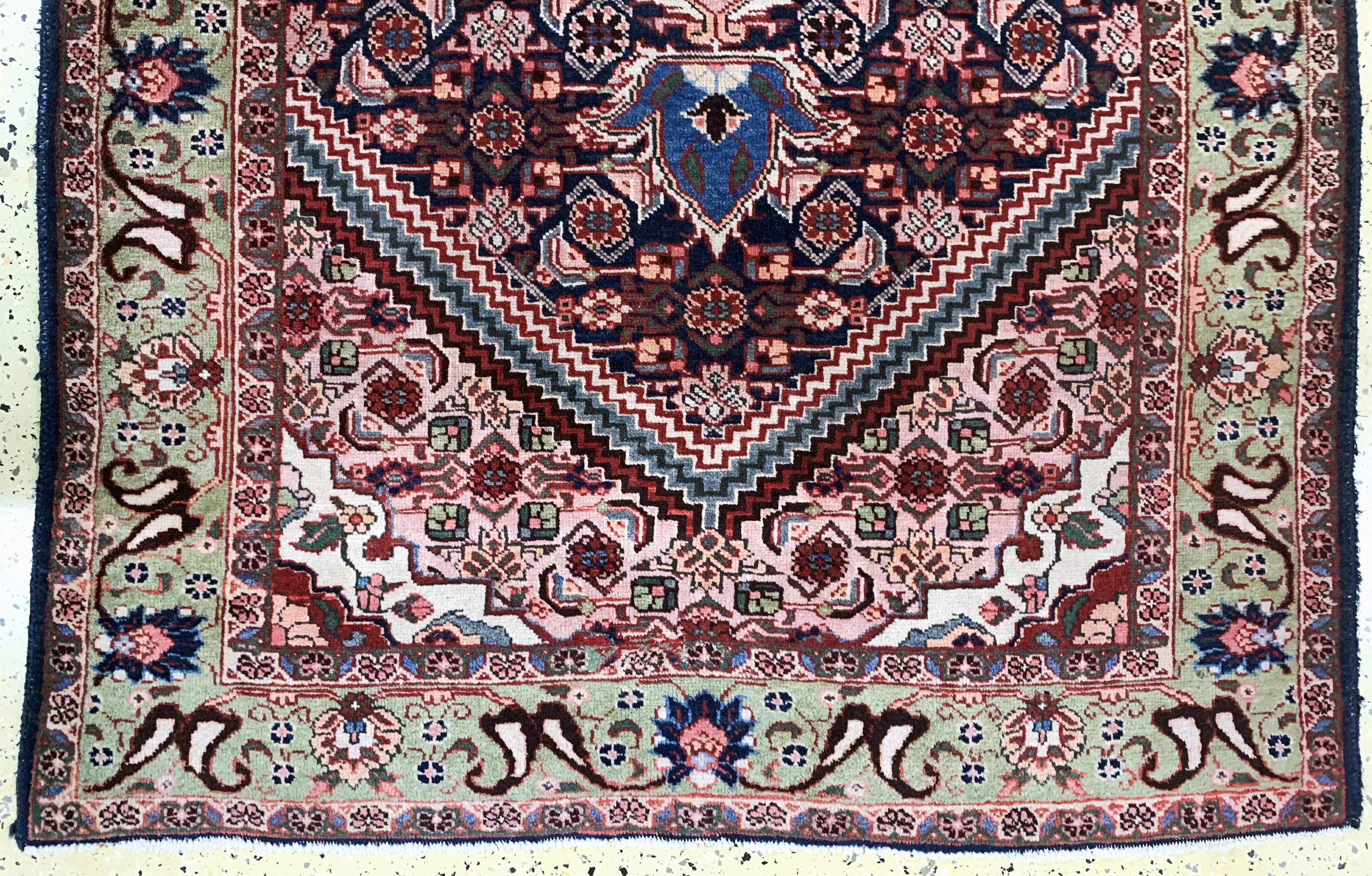 Detail b: Täbriz alt, Persien, Mitte 20.Jhd, Wolle auf Baumwolle, ca. 237 x 130 cm, EHZ: 2-3