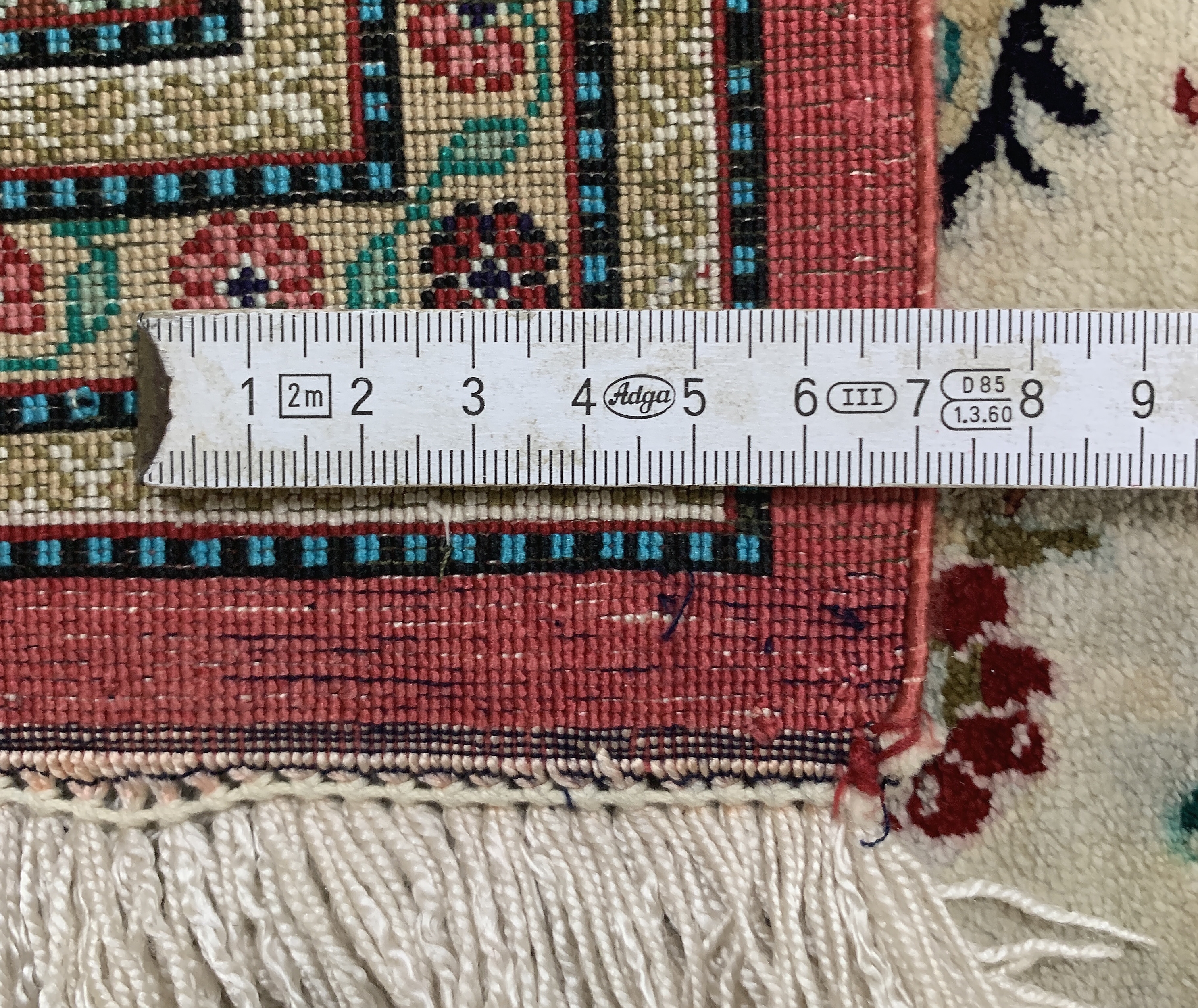 Detail h: Ghom Seide fein Persien, signiert"Banaie", Ende 20.Jhd, reine Naturseide, ca. 200 x 135 cm, ca. 1,0 Mio. Kn/qm, EHZ: 1-2