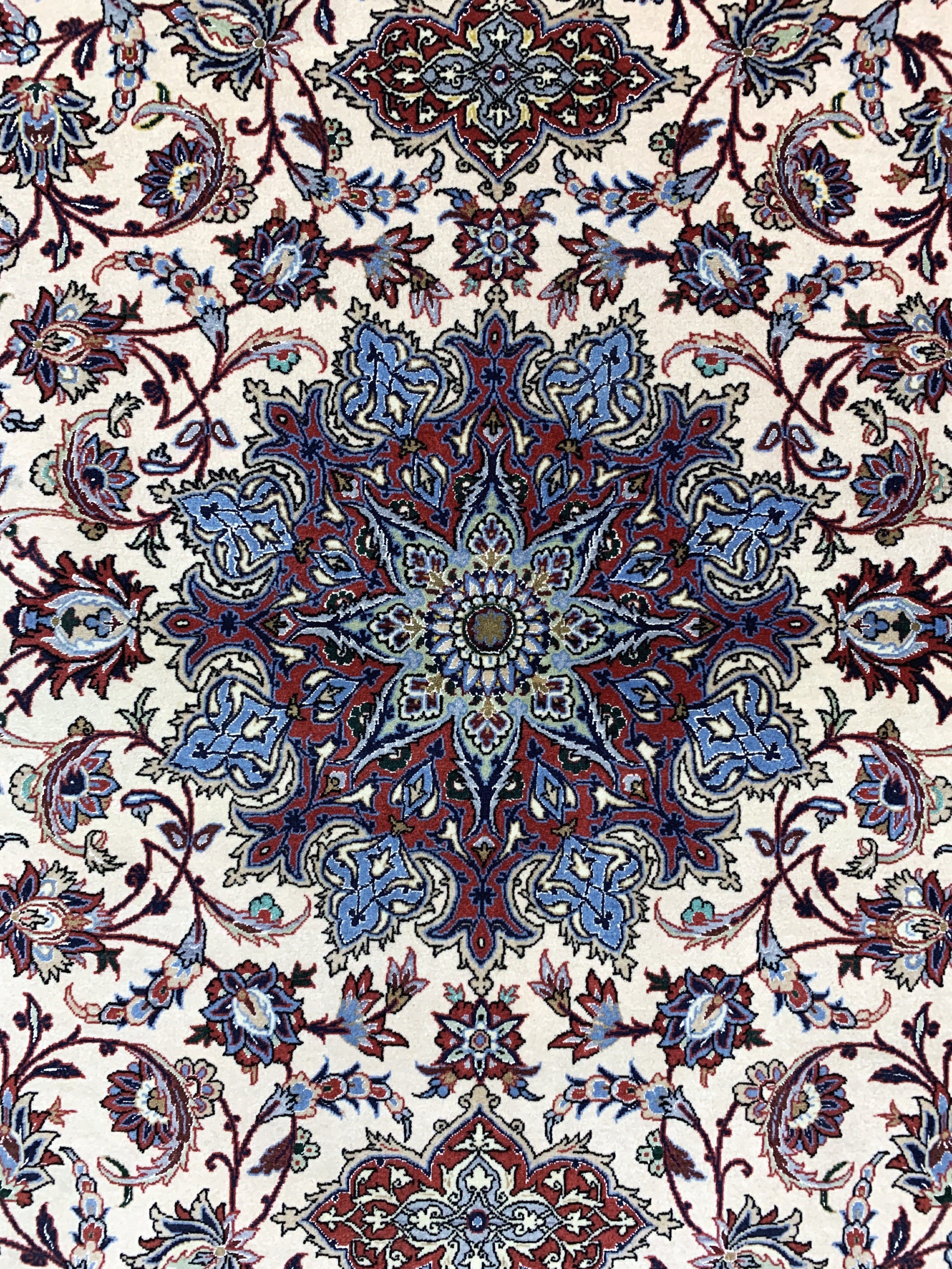 Detail d: Esfahan fein Persien, signiert"Pardetschi",Ende 20.Jhd, Korkwolle mit und auf Seide, ca. 170 x 110 cm, ca. 1,0 Mio. Kn/qm, EHZ: 2