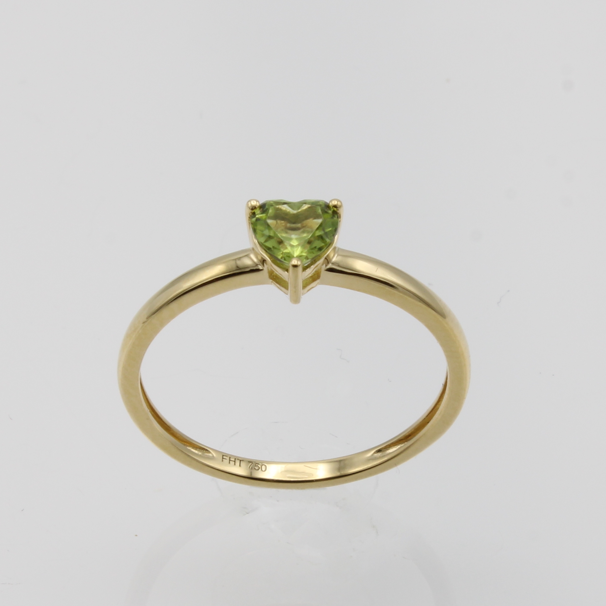 Image 27037846 - Ring mit Peridotherz, GG 750/000, Peridot ca. 0.47 ct, RW 55,5 Schätzpreis: 950, - EUR