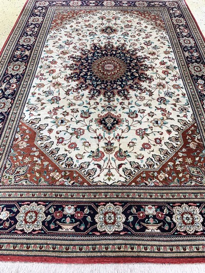 27037802g - Ghom Seide fein Persien, signiert´Banaie´, Ende 20.Jhd, reine Naturseide, ca. 200 x 135 ...