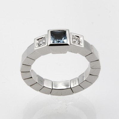 27037835a - Ring mit Aquamarin und Brillanten, WG 750/ 000, l. flexibel, Aquamarin ca. 0.70 ct, 2 ...