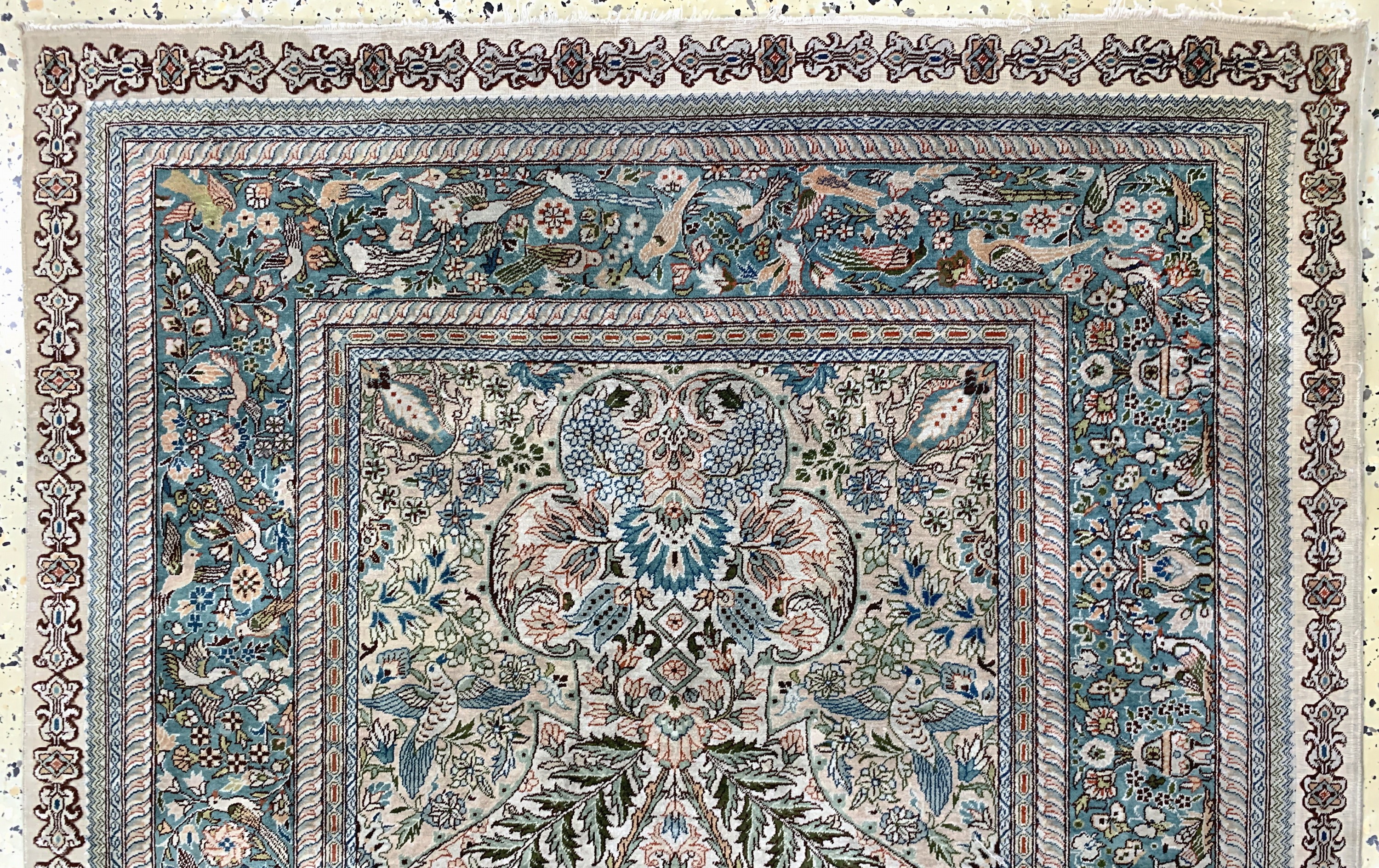 Detail a: Hereke Seide fein, China, Mitte 20.Jhd, reine Naturseide, ca. 154 x 95 cm, ca. 1,0 Mio. Kn/qm, EHZ: 2