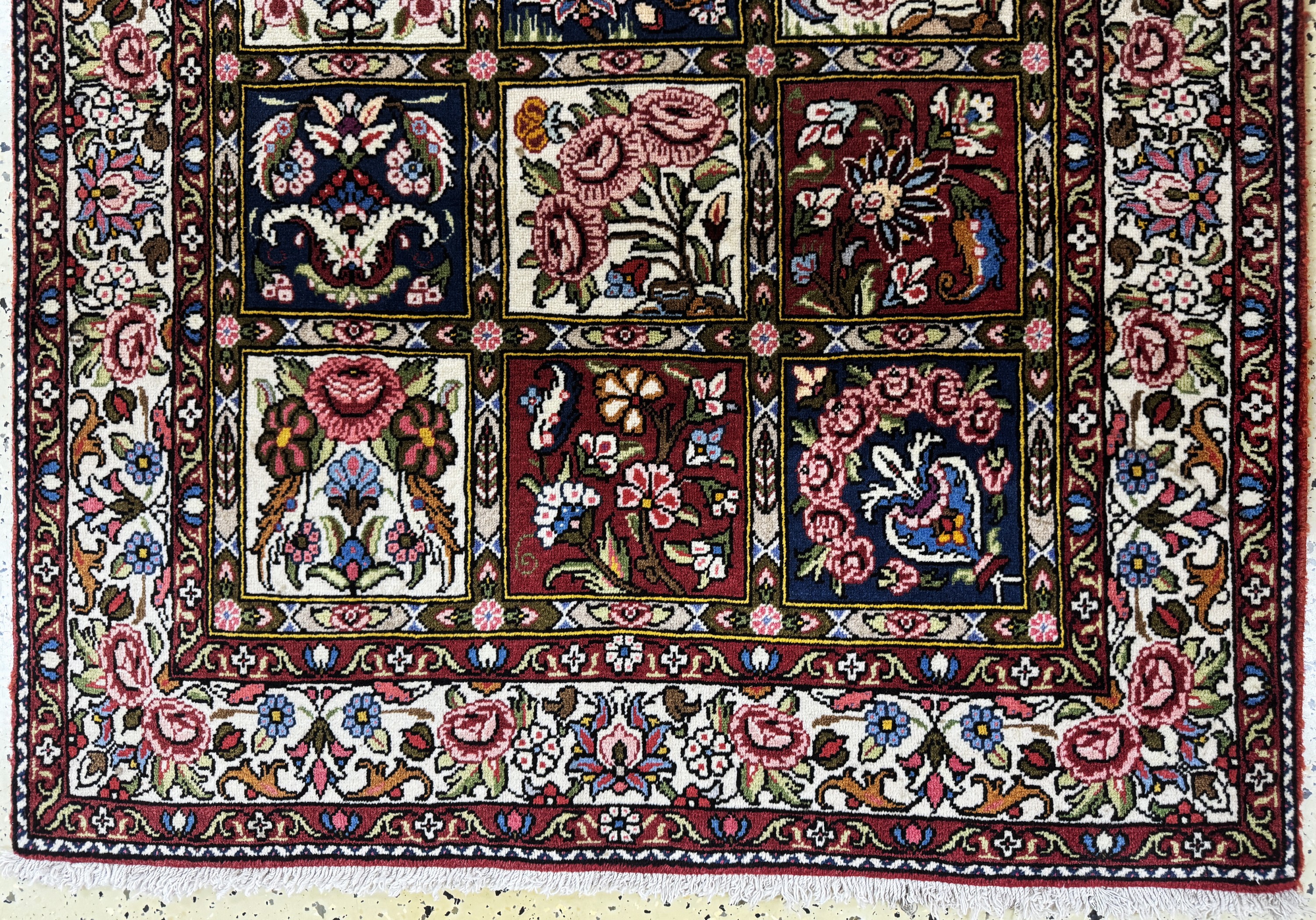Detail b: 2 Lots Bachtiar & Mud fein, Persien, Ende 20.Jhd, Wolle auf Baumwolle, ca. 153 x 105 cm,EHZ: 2