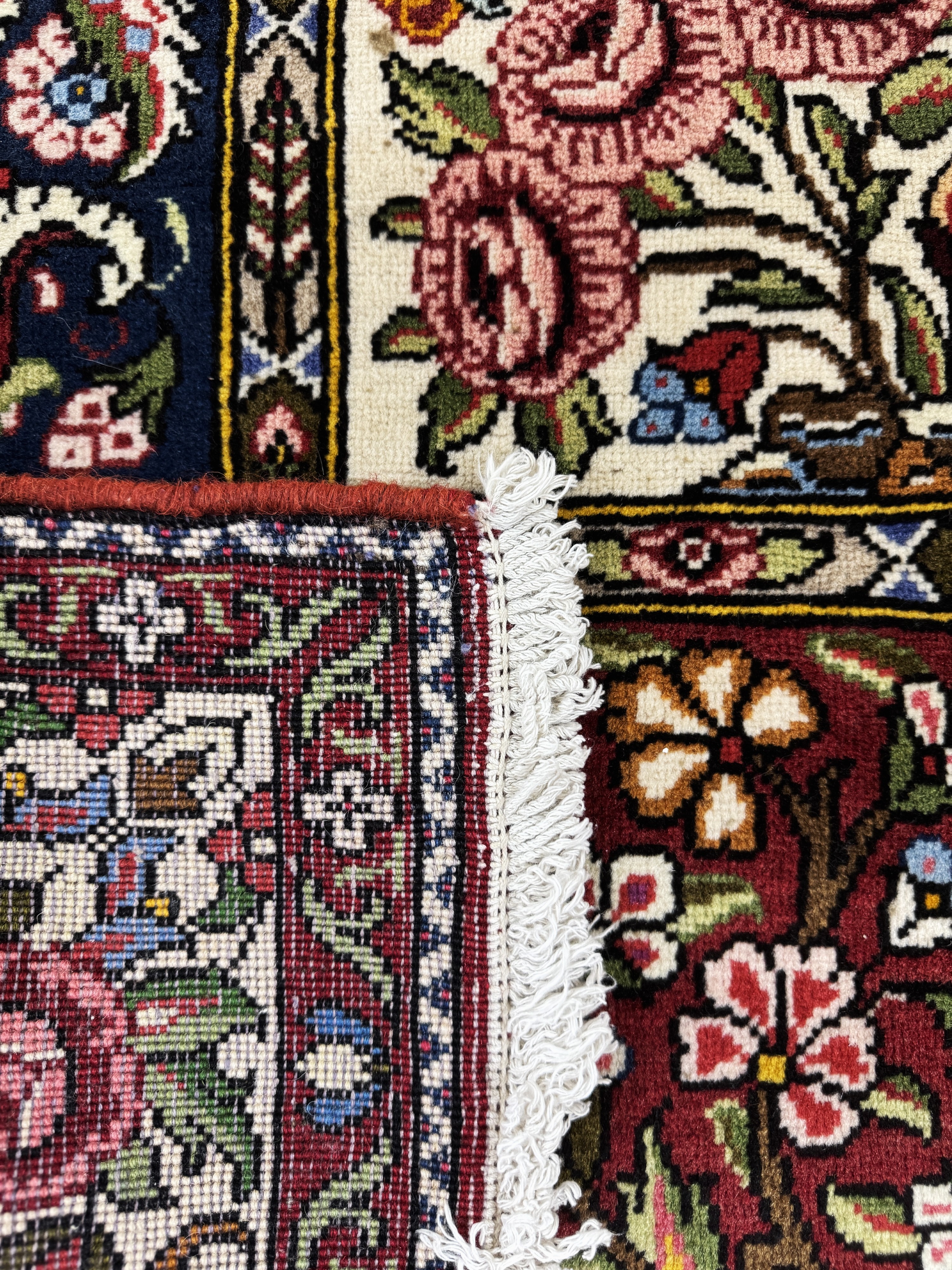 Detail d: 2 Lots Bachtiar & Mud fein, Persien, Ende 20.Jhd, Wolle auf Baumwolle, ca. 153 x 105 cm,EHZ: 2