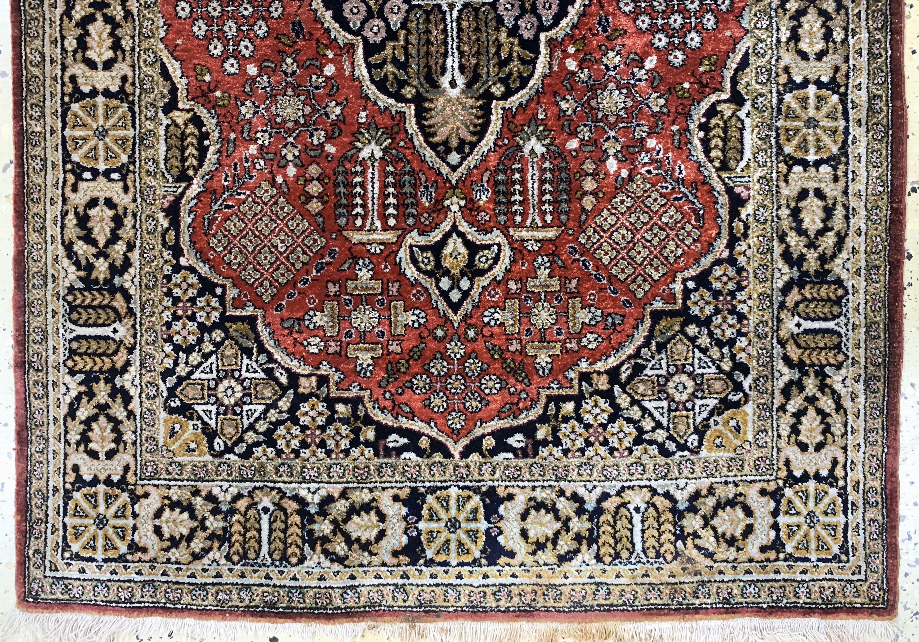 Detail b: 2 Lots Ghom Seide, Persien, Mitte 20.Jhd, reine Naturseide, ca. 130 x 83 cm, Reinigungsbedürftig, EHZ: 2