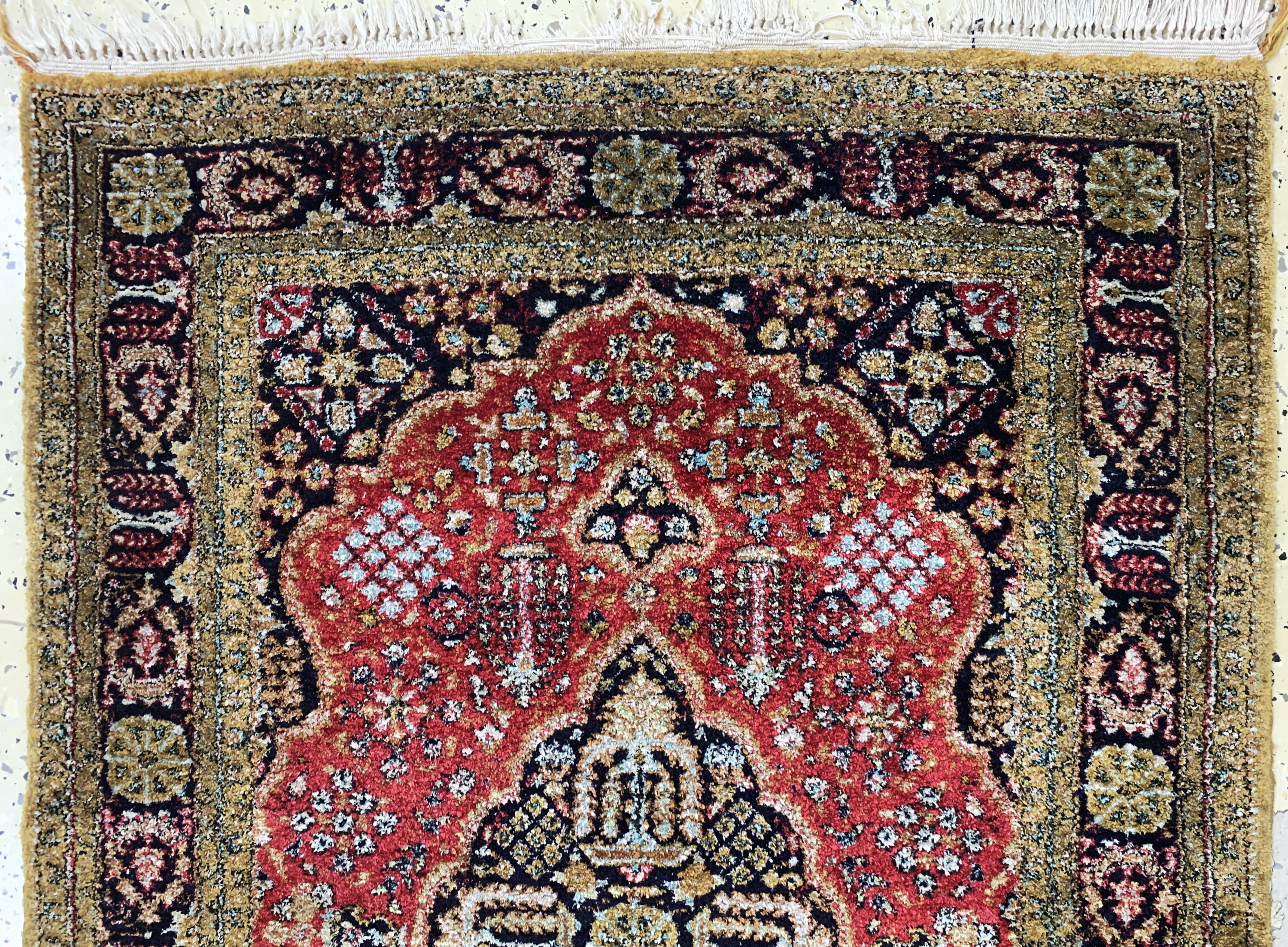 Detail e: 2 Lots Ghom Seide, Persien, Mitte 20.Jhd, reine Naturseide, ca. 130 x 83 cm, Reinigungsbedürftig, EHZ: 2