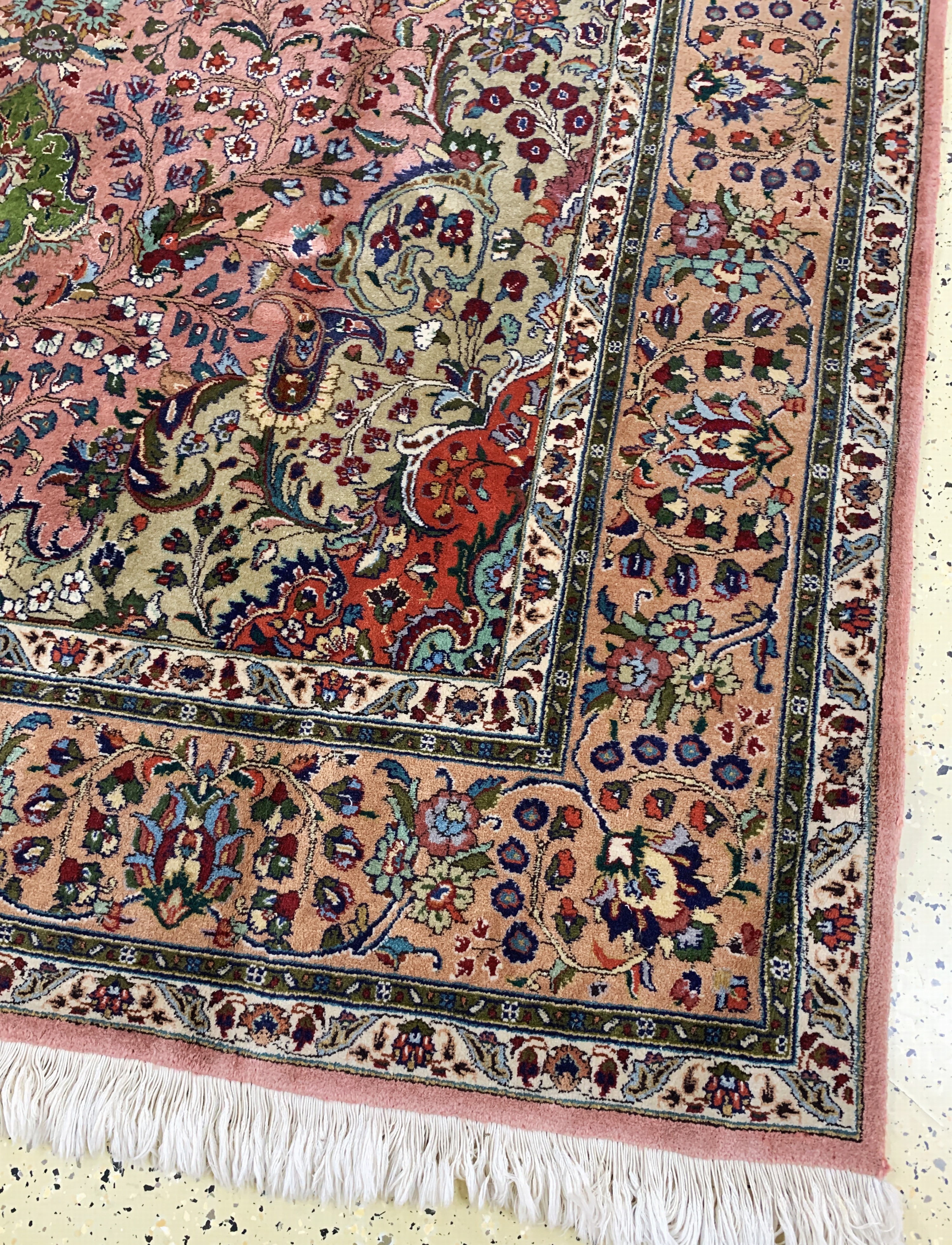 Detail a: Täbriz fein(40 Raj), Persien, Mitte 20.Jhd,Korkwolle auf Baumwolle, ca. 304 x 191 cm, Reinigungsbedürftig, EHZ: 2