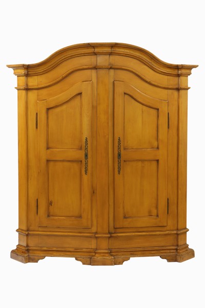Image 2-türiger Kleiderschrank, wohl Bodensee, nach süddt. Vorbild von 1830, wohl Ahorn ...