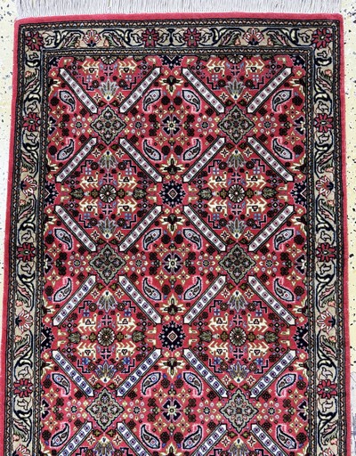 27037917d - 2 Lots Qum cork, Persia, late 20th century, corkwool, approx. 229 x 76 cm, & approx. 190 ...